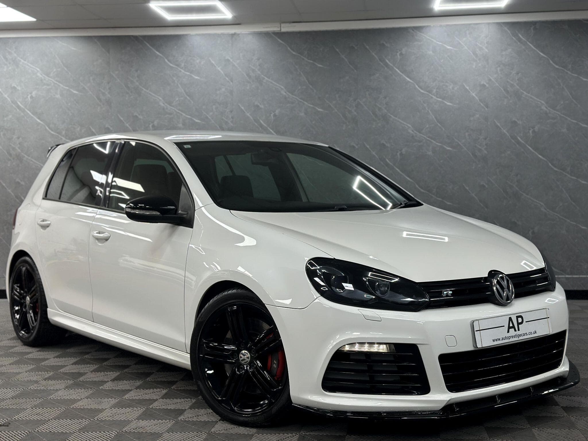 2011 Volkswagen Golf - Thumbnail 18