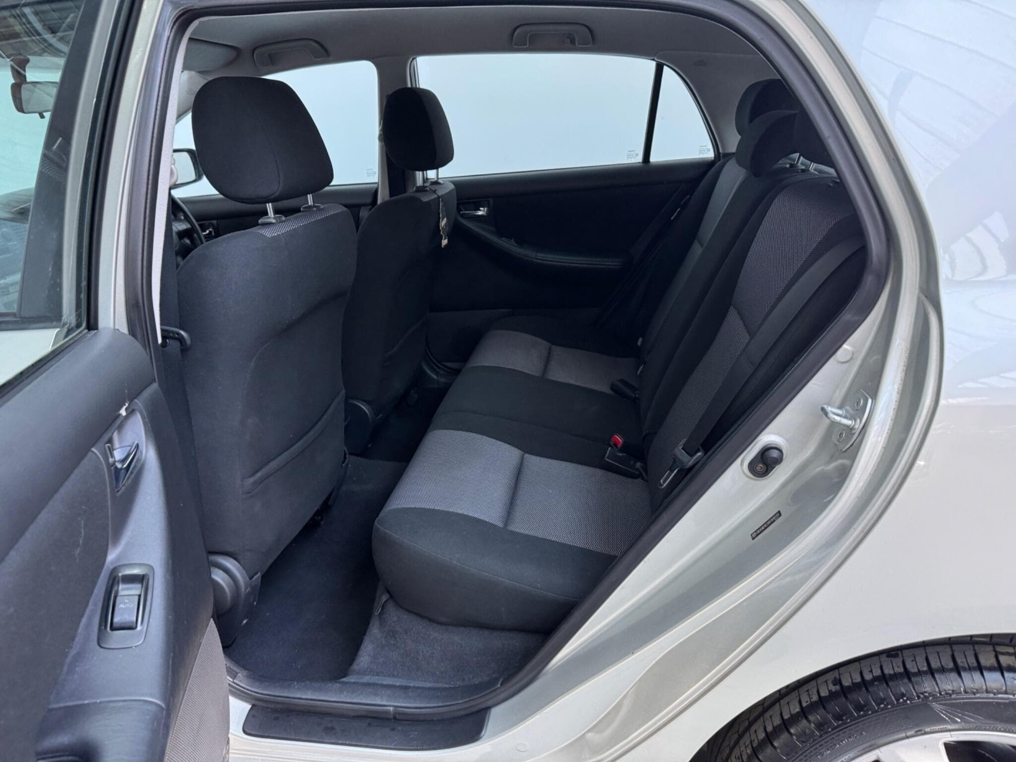 2006 Toyota Corolla - Thumbnail 9