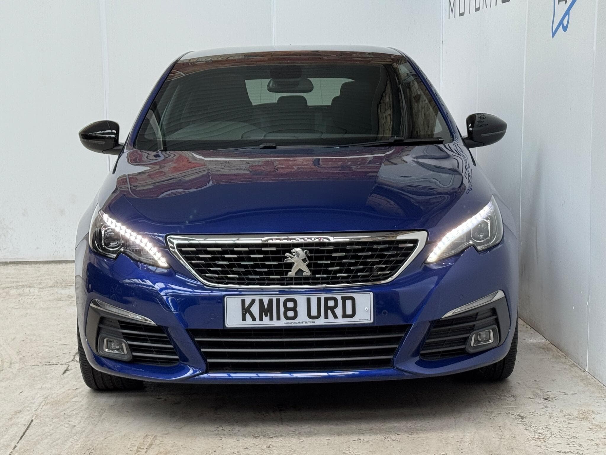 2018 Peugeot 308 - Thumbnail 2