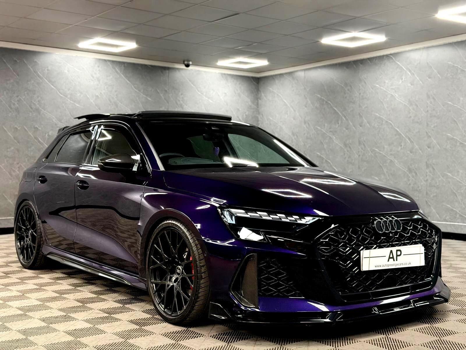 2025 Audi RS3 - Thumbnail 31