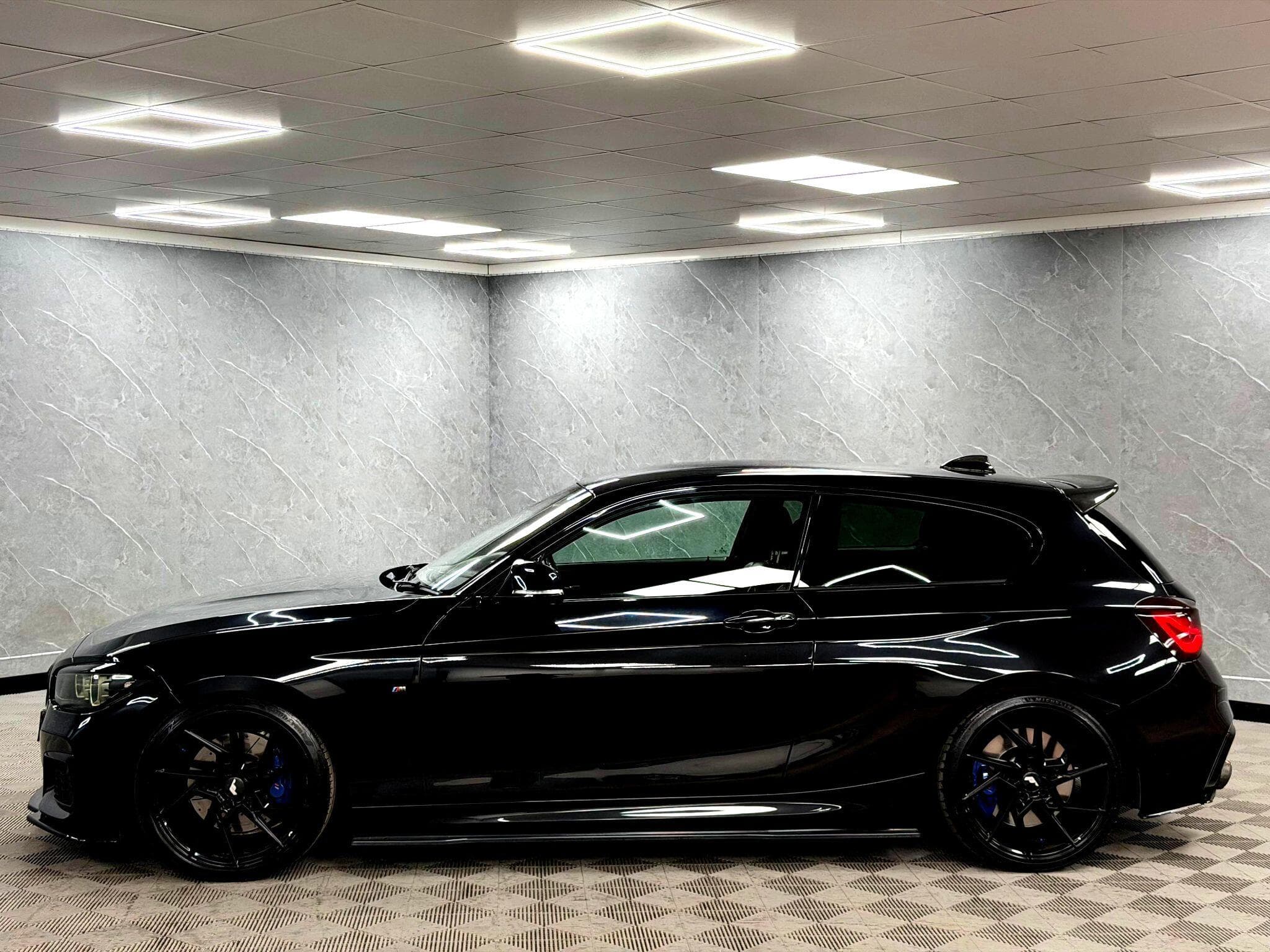 2018 BMW 1 Series - Thumbnail 17
