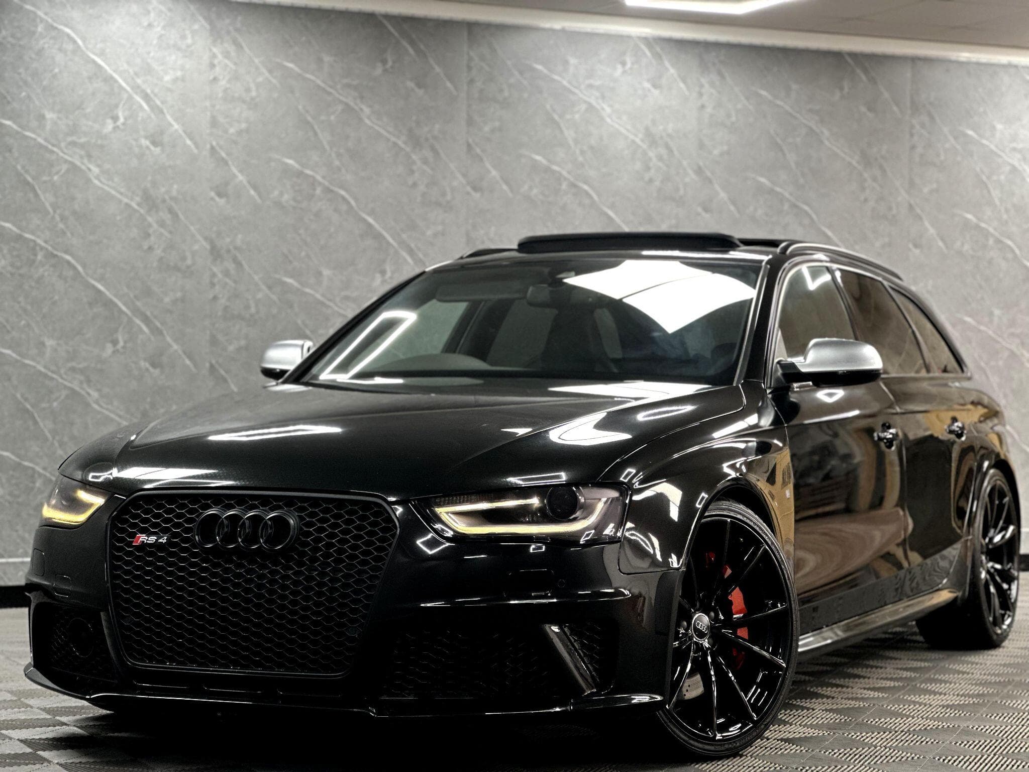 2013 Audi RS4 Avant - Thumbnail 30
