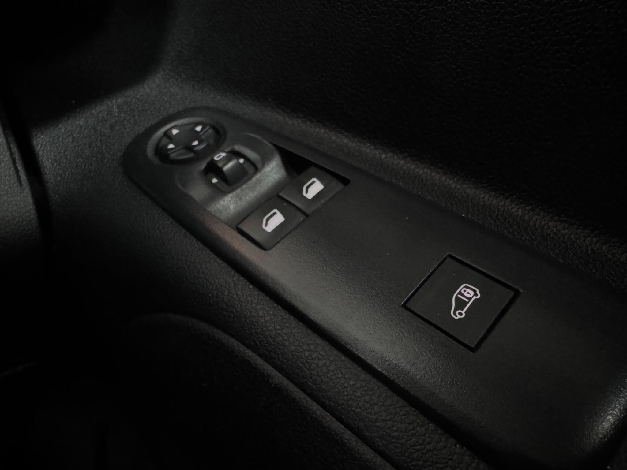 2019 Vauxhall Combo - Thumbnail 18