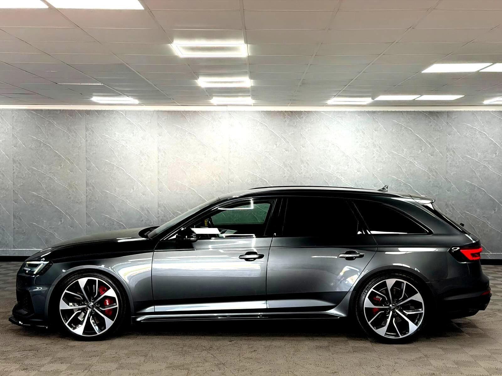 2018 Audi RS4 Avant - Thumbnail 15