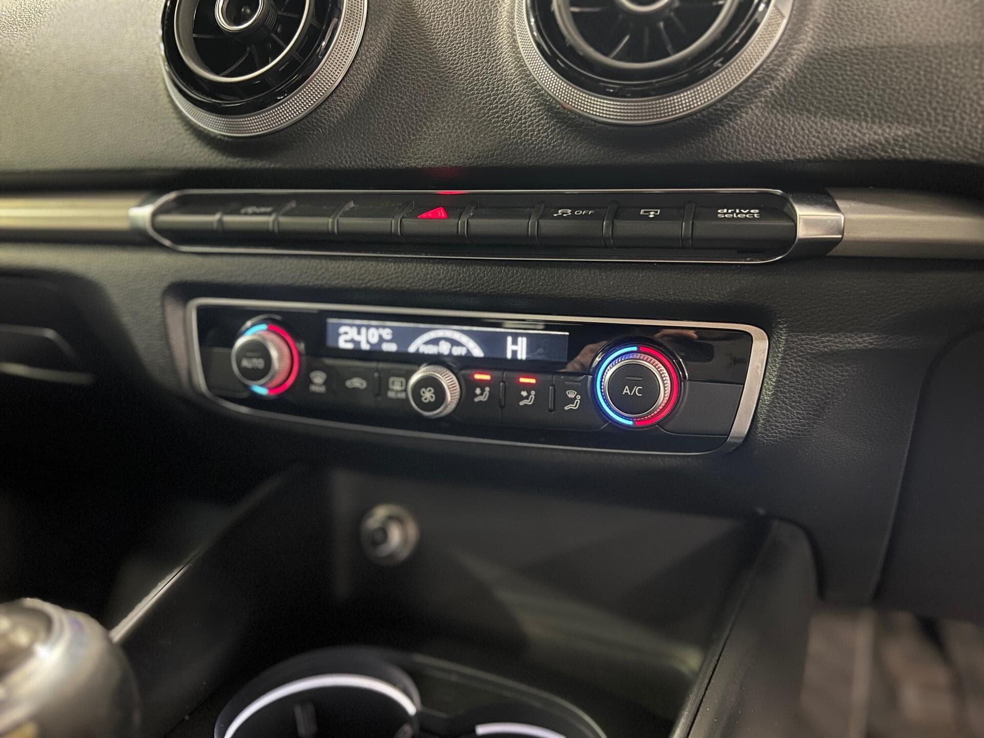 2017 Audi A3 - Thumbnail 35