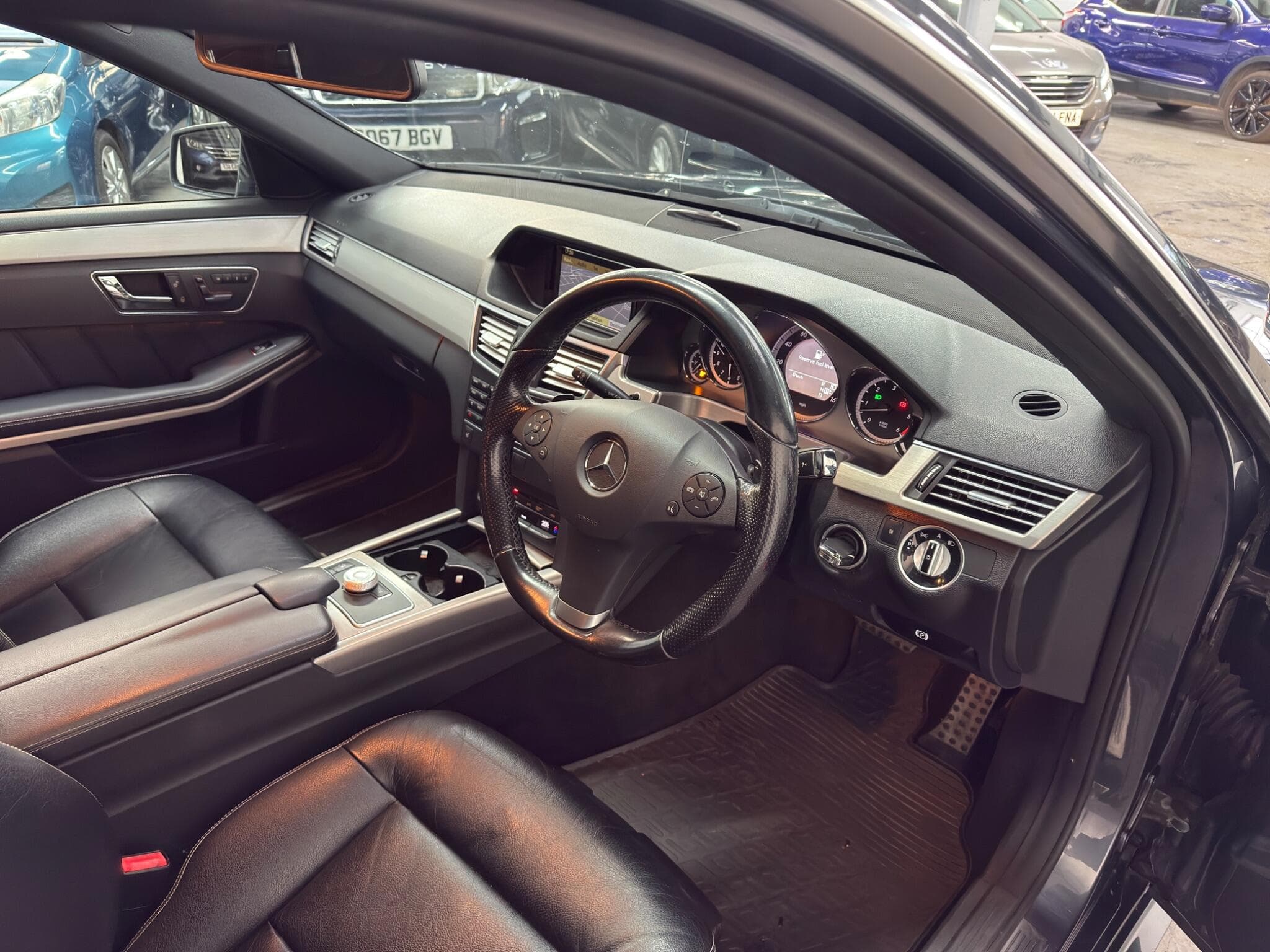 2010 Mercedes-Benz E Class - Thumbnail 16