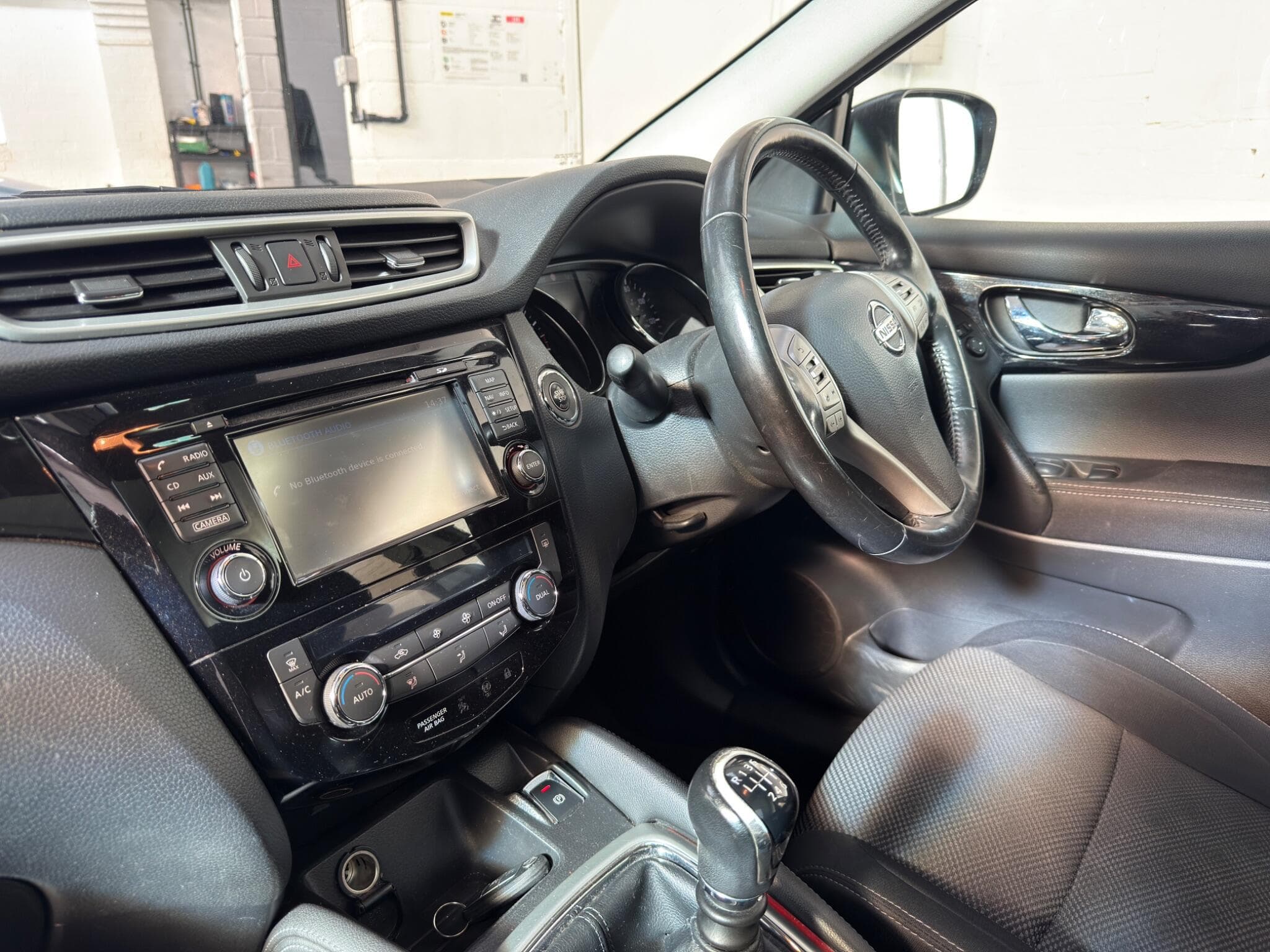 2014 Nissan Qashqai - Thumbnail 15