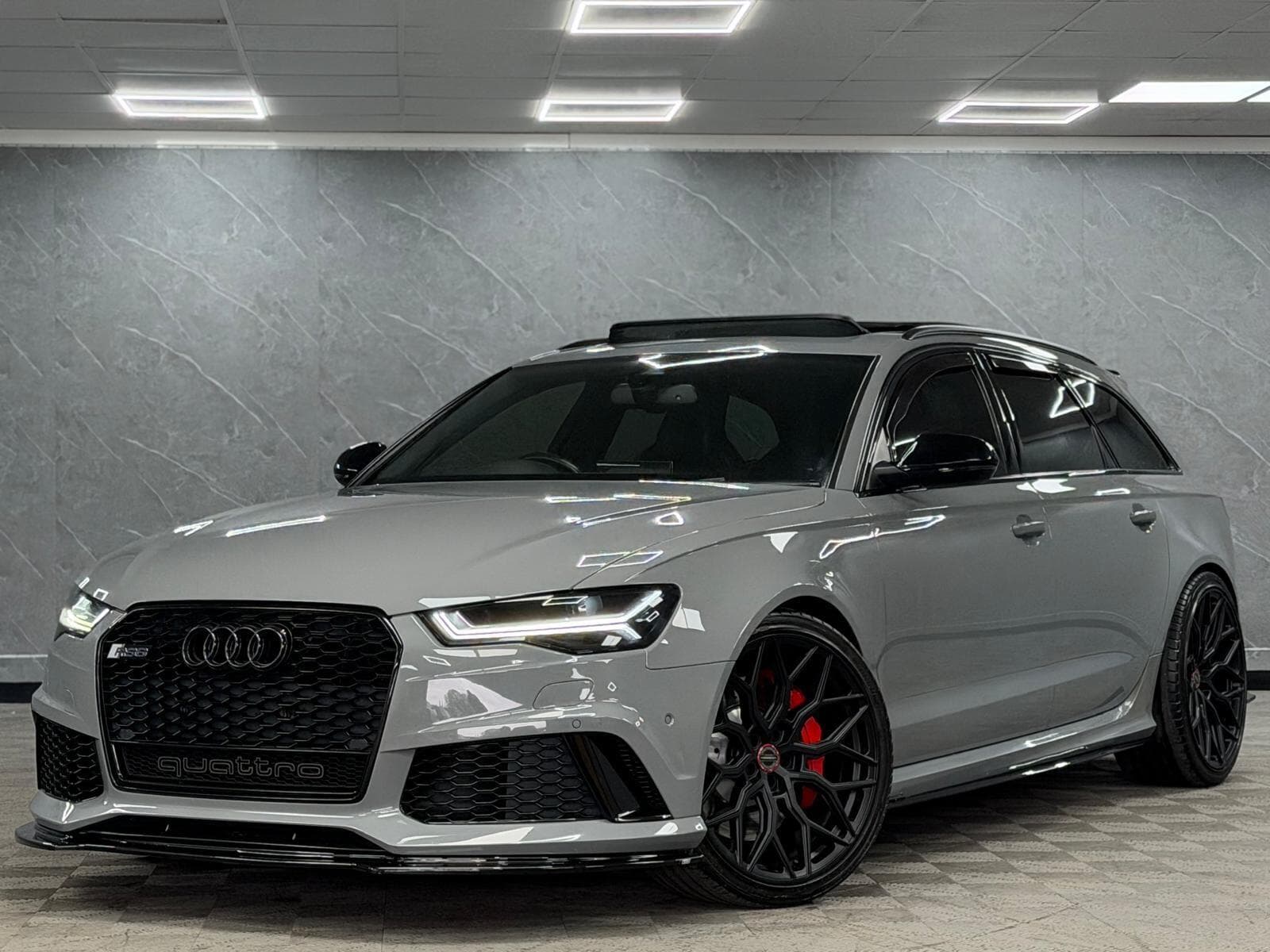 2016 Audi RS6 Avant - Thumbnail 12