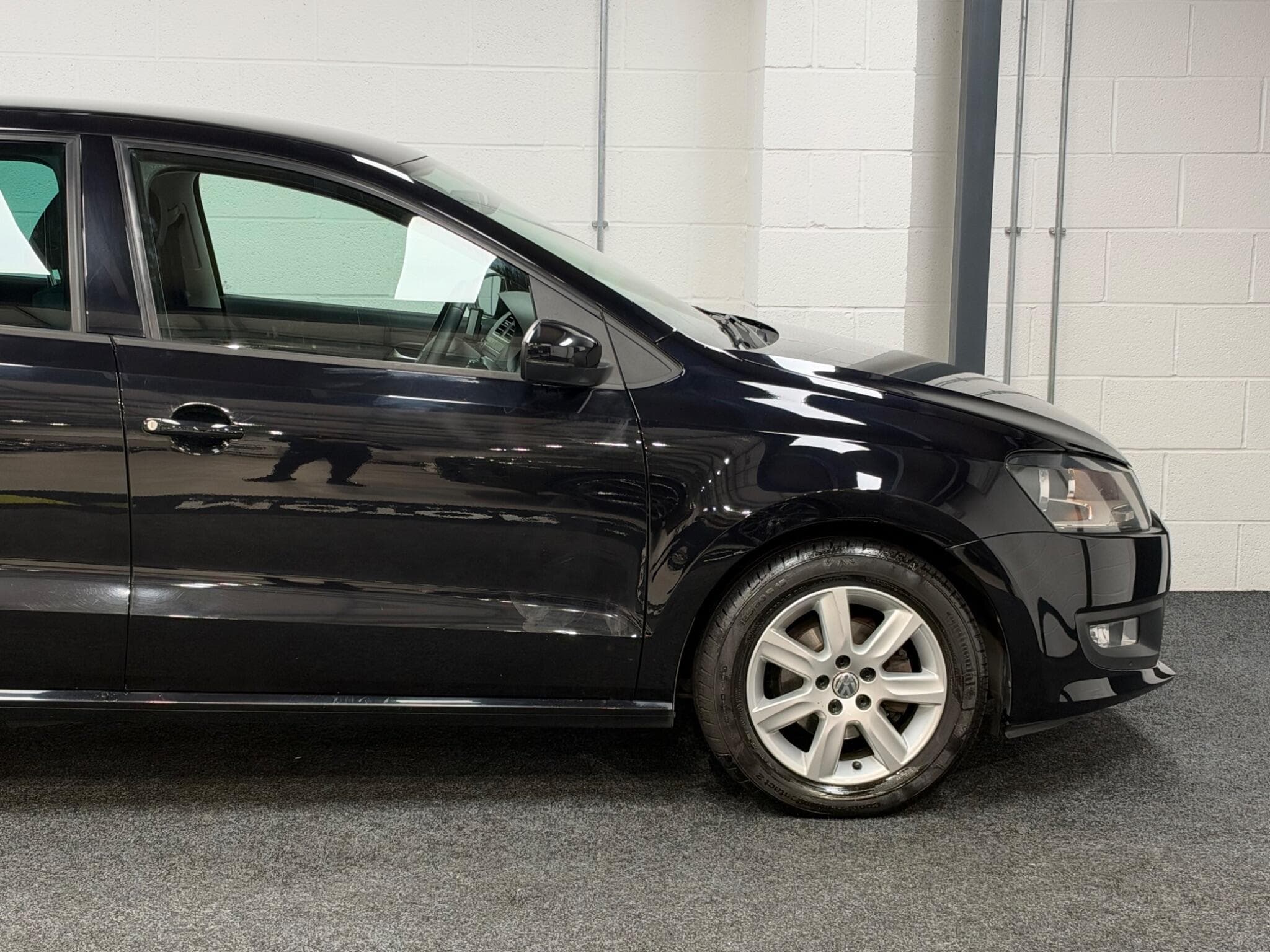 2012 Volkswagen Polo - Thumbnail 9
