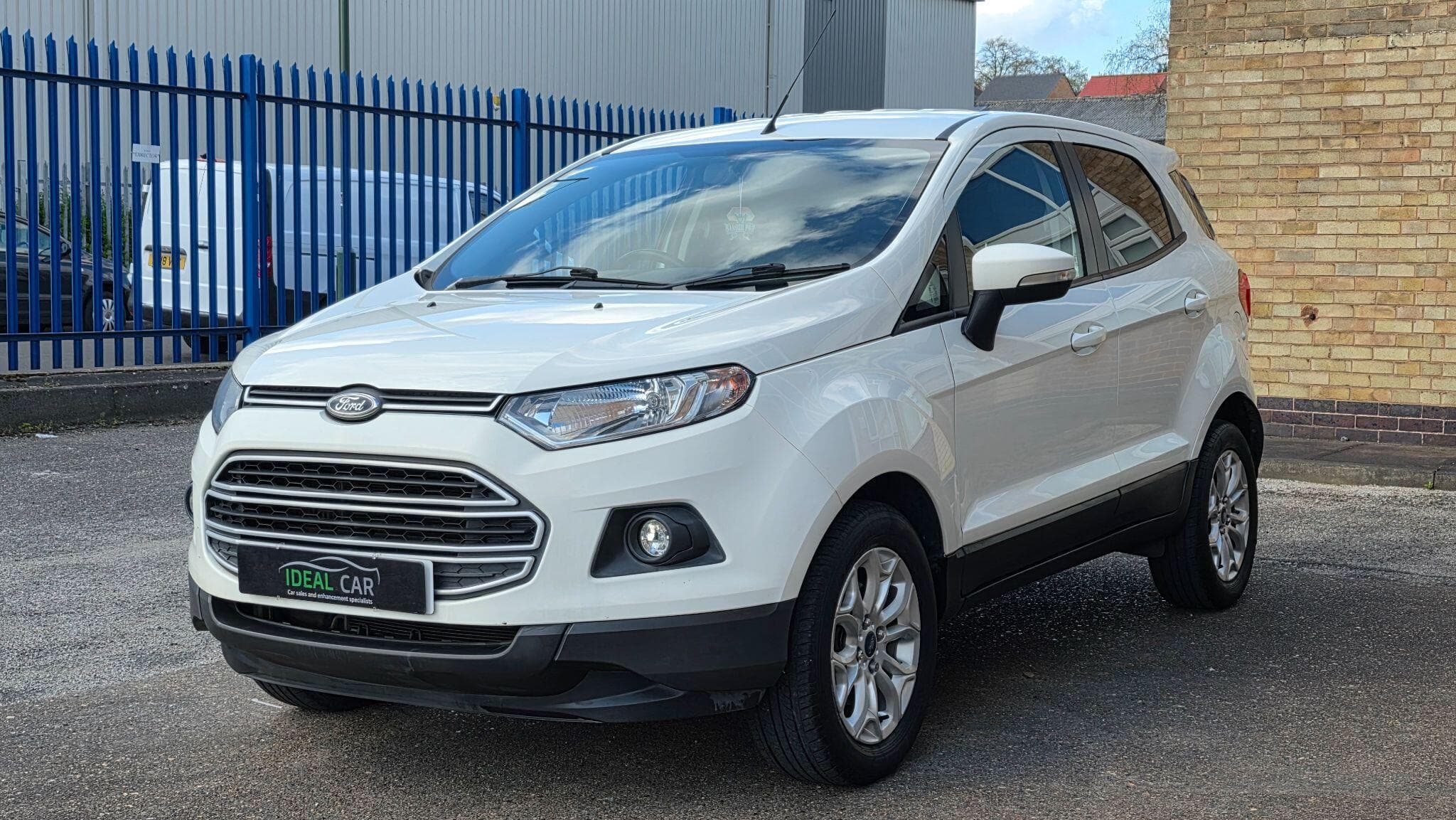 2017 Ford EcoSport - Main