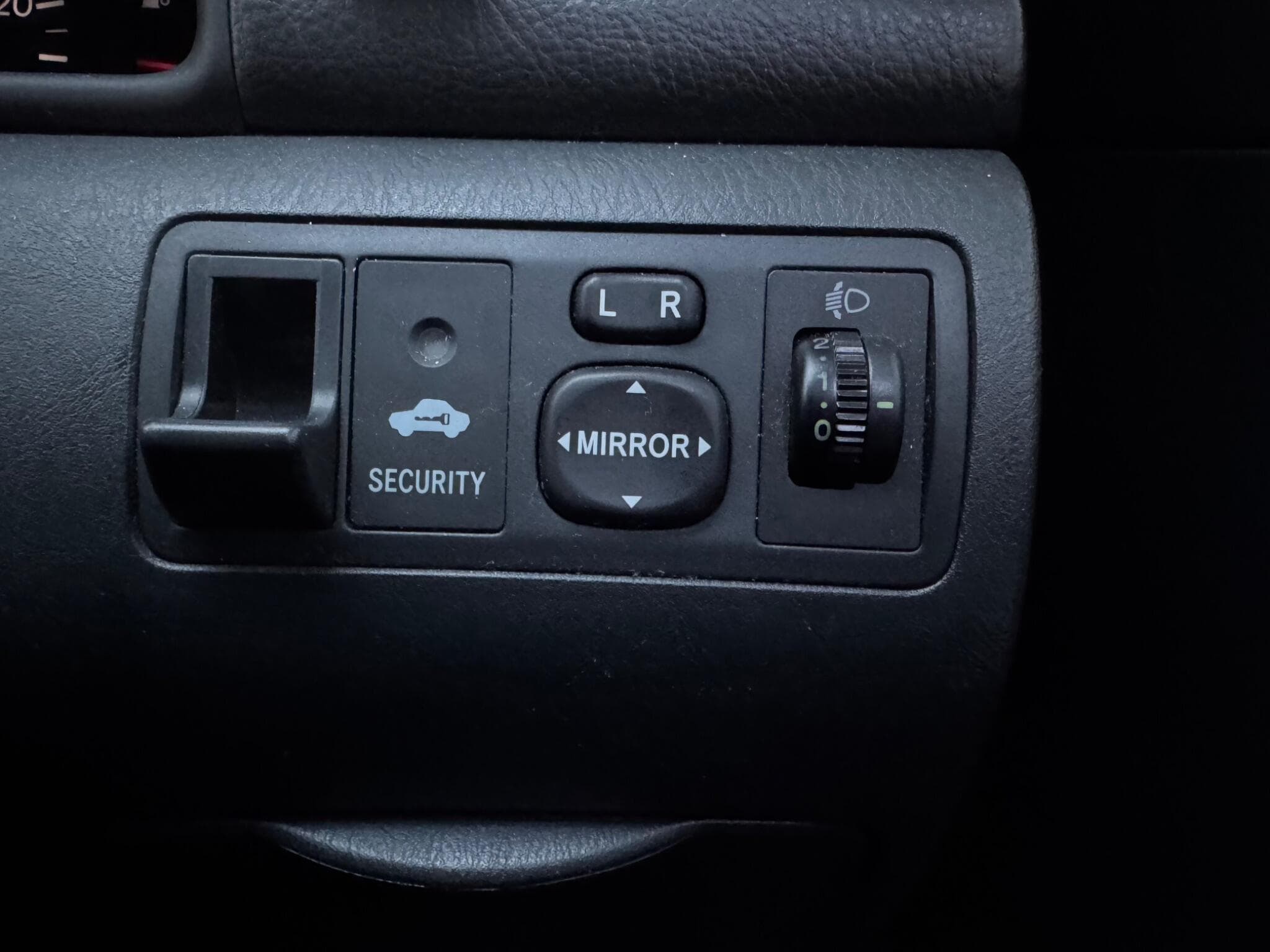 2006 Toyota Corolla - Thumbnail 15