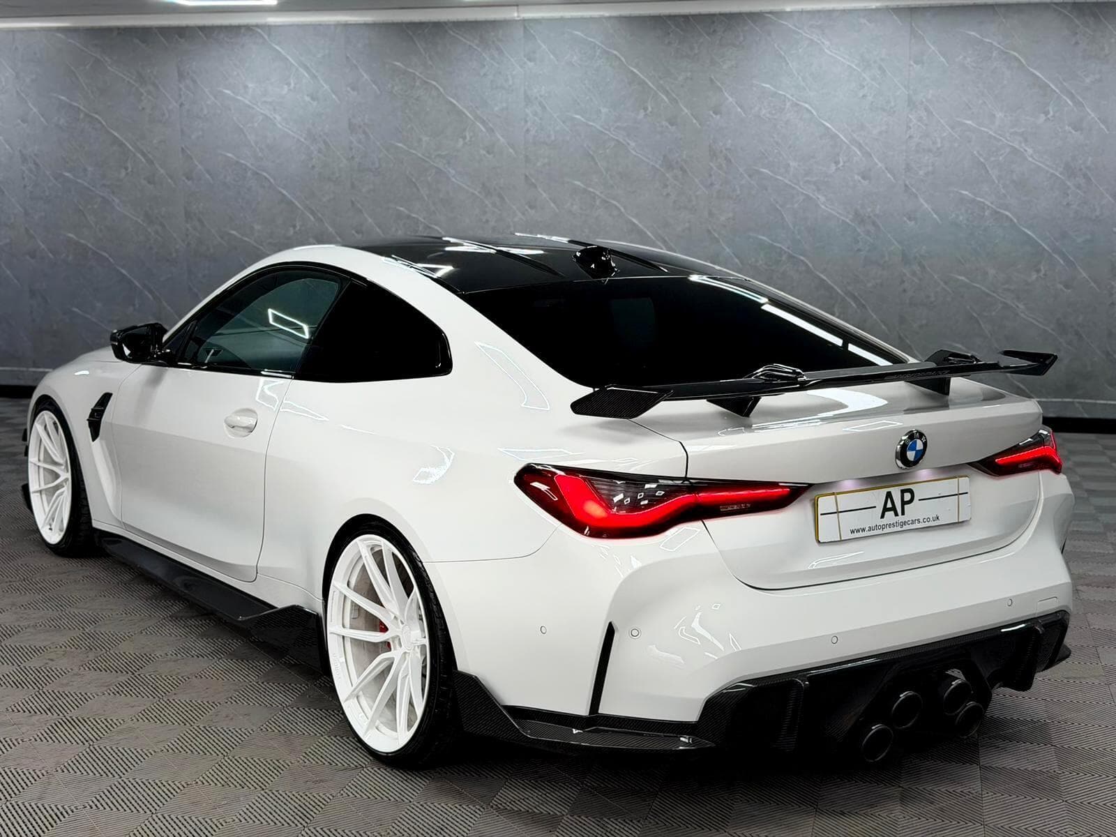 2021 BMW M4 - Thumbnail 28