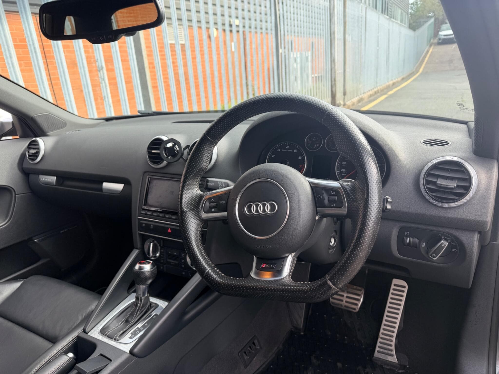 2011 Audi RS3 - Thumbnail 5