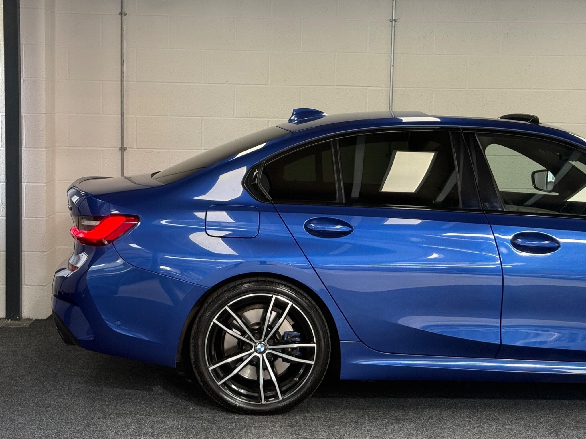 2019 BMW 3 Series - Thumbnail 7