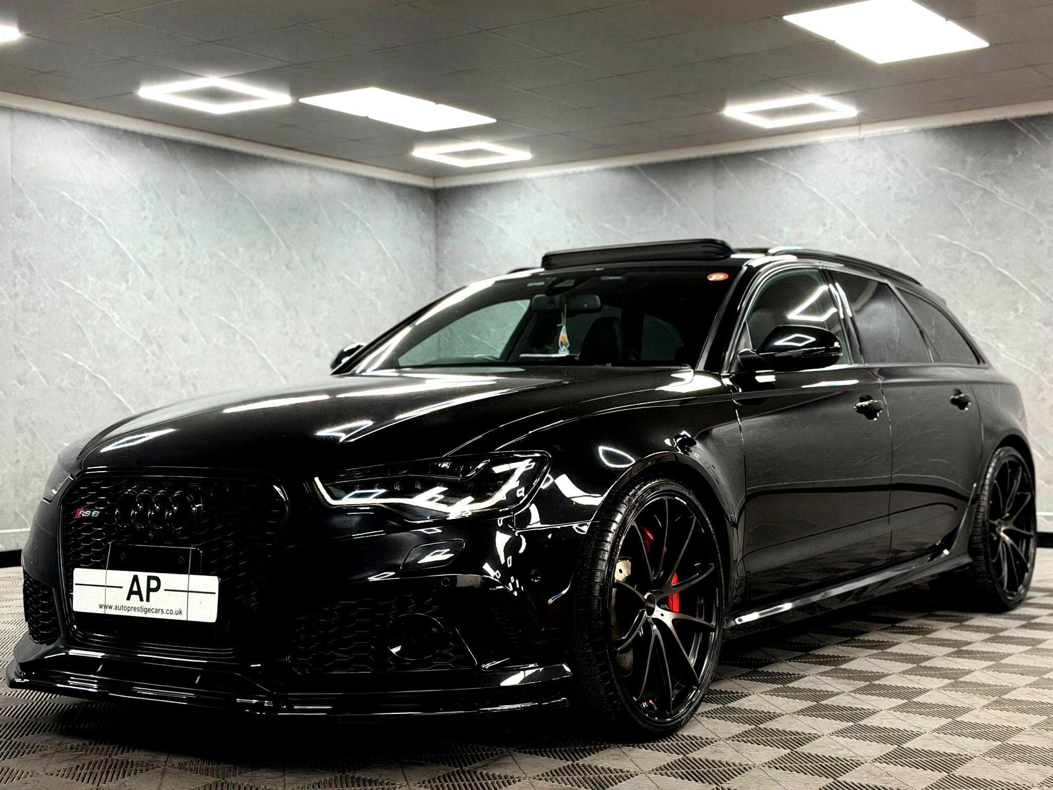 2016 Audi RS6 Avant - Thumbnail 17