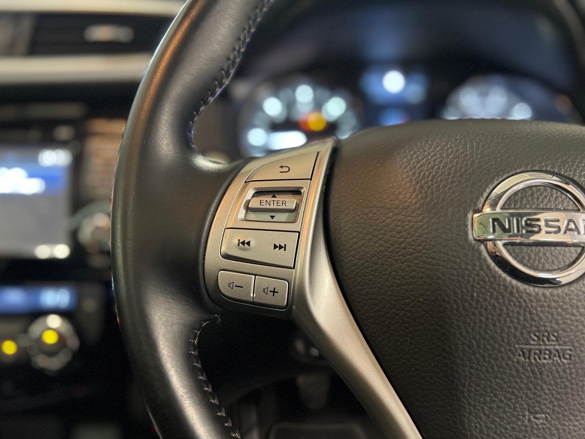 2015 Nissan Qashqai - Thumbnail 30