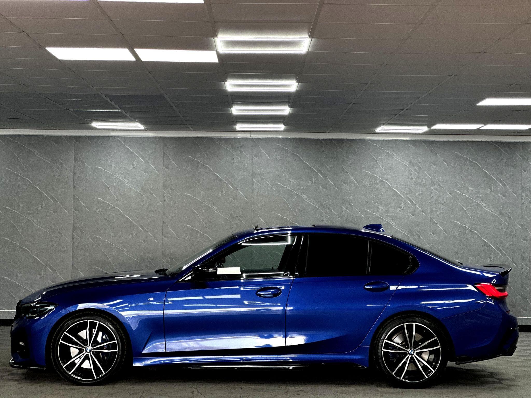 2019 BMW 3 Series - Thumbnail 14