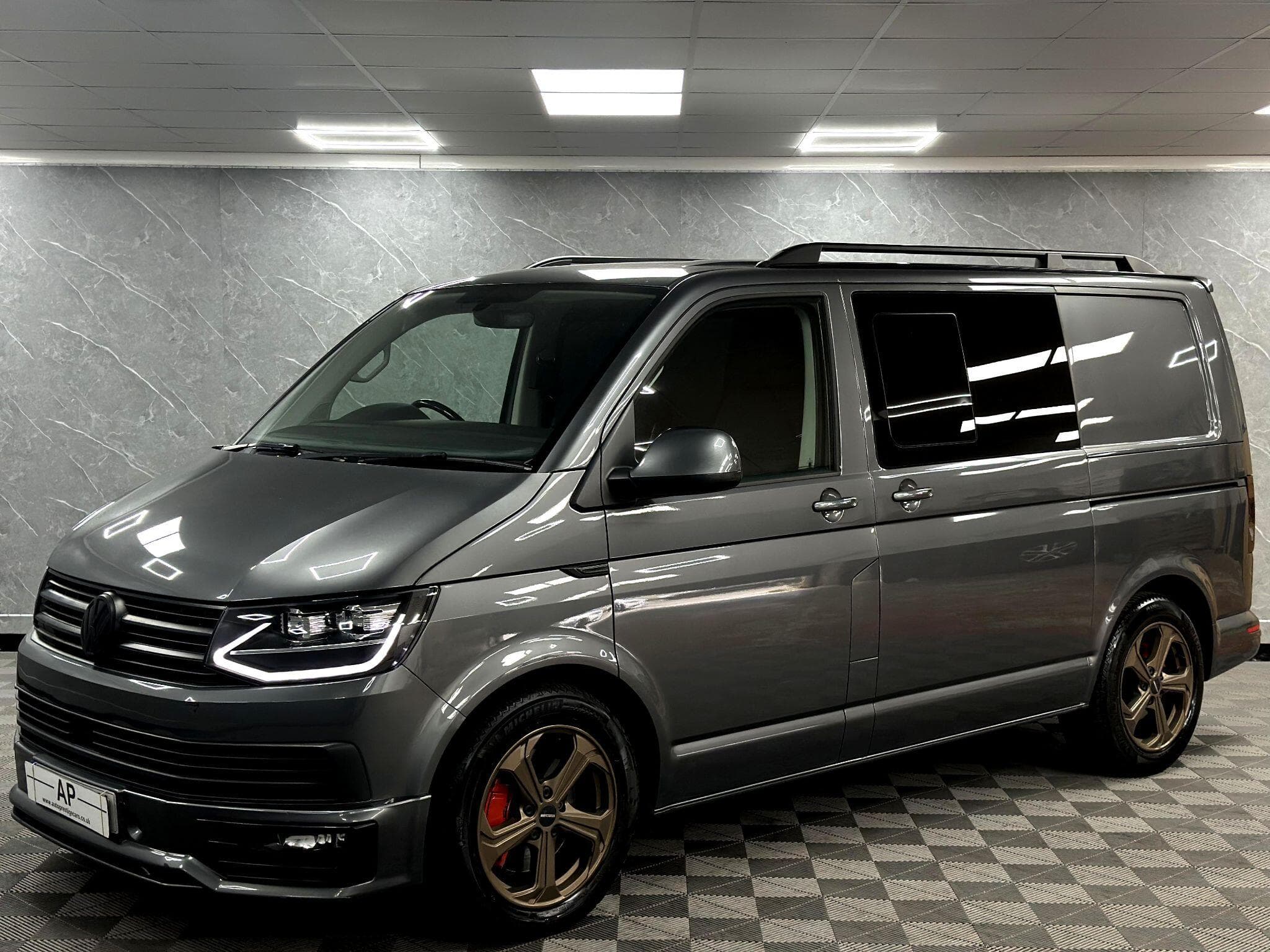 2018 Volkswagen Transporter - Thumbnail 10