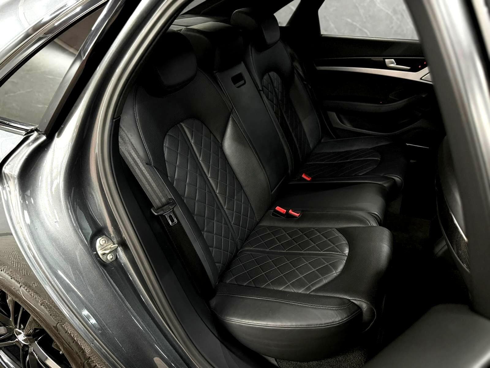 2015 Audi S8 - Thumbnail 62