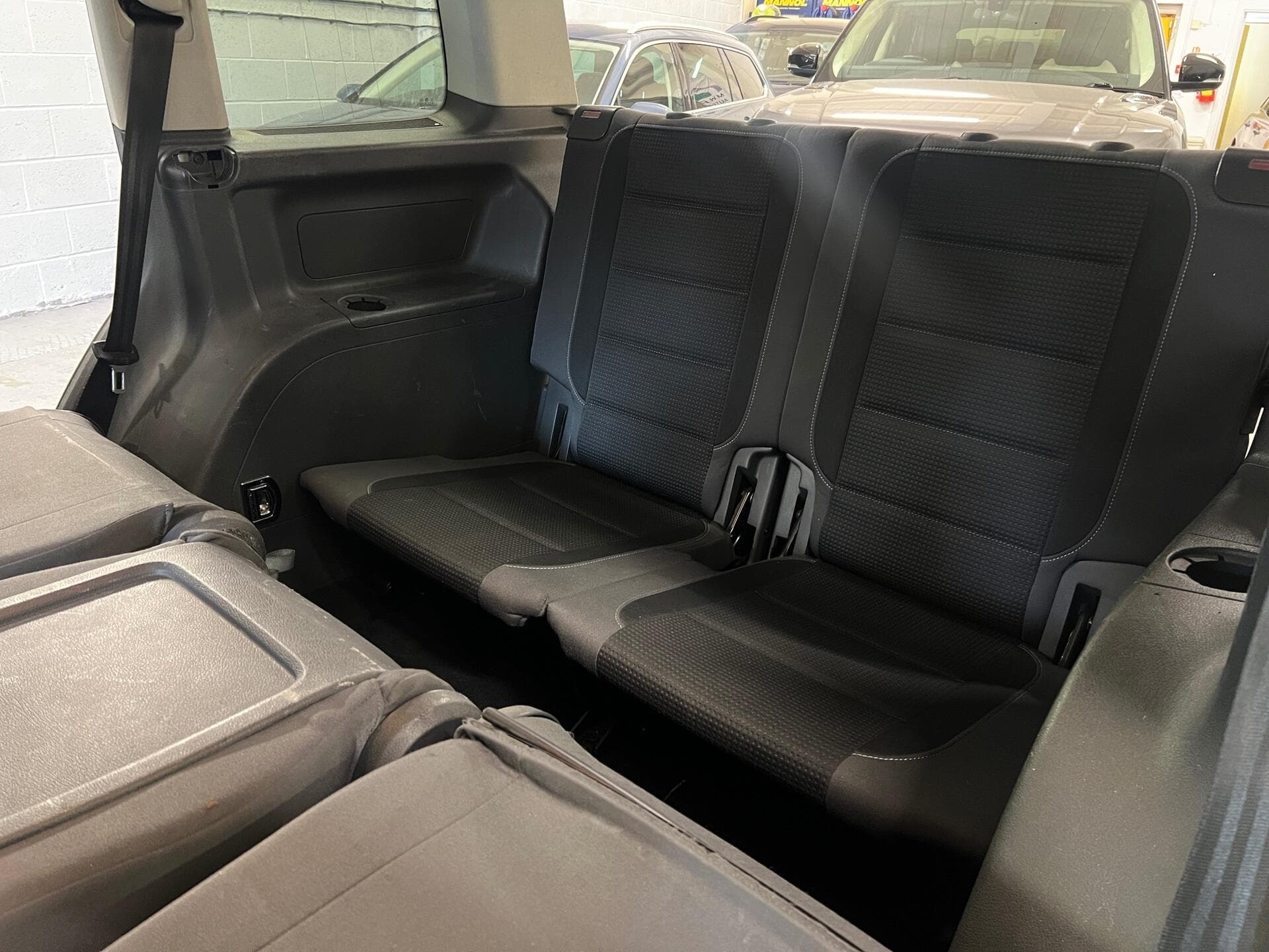 2010 Volkswagen Touran - Thumbnail 33