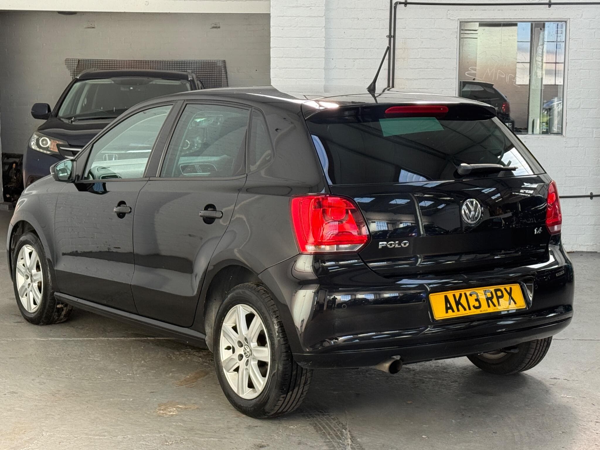 2013 Volkswagen Polo - Thumbnail 4