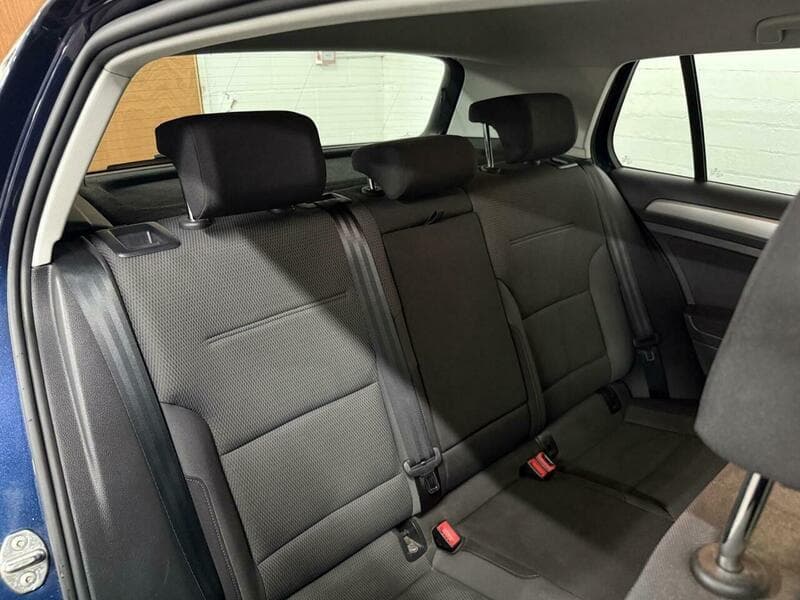 2016 Volkswagen Golf - Thumbnail 19