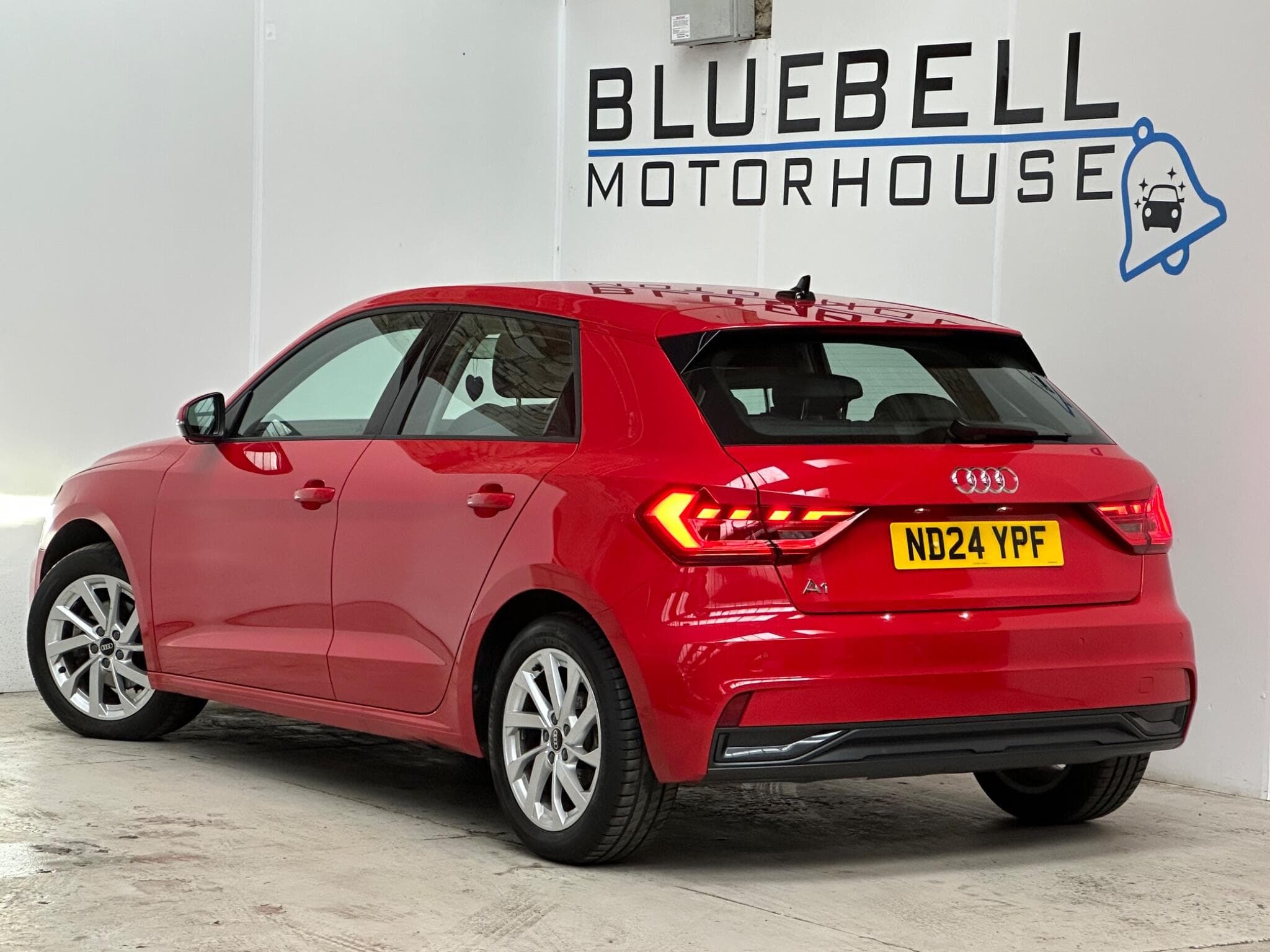 2024 Audi A1 - Thumbnail 5