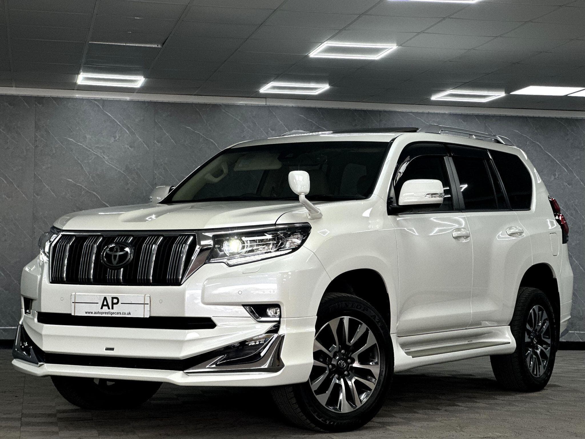 2022 Toyota Land Cruiser - Thumbnail 7