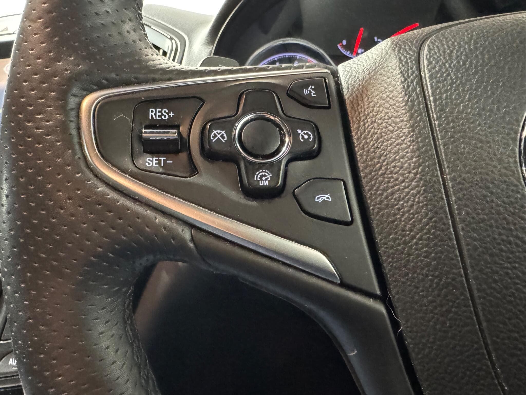 2015 Vauxhall Insignia - Thumbnail 22