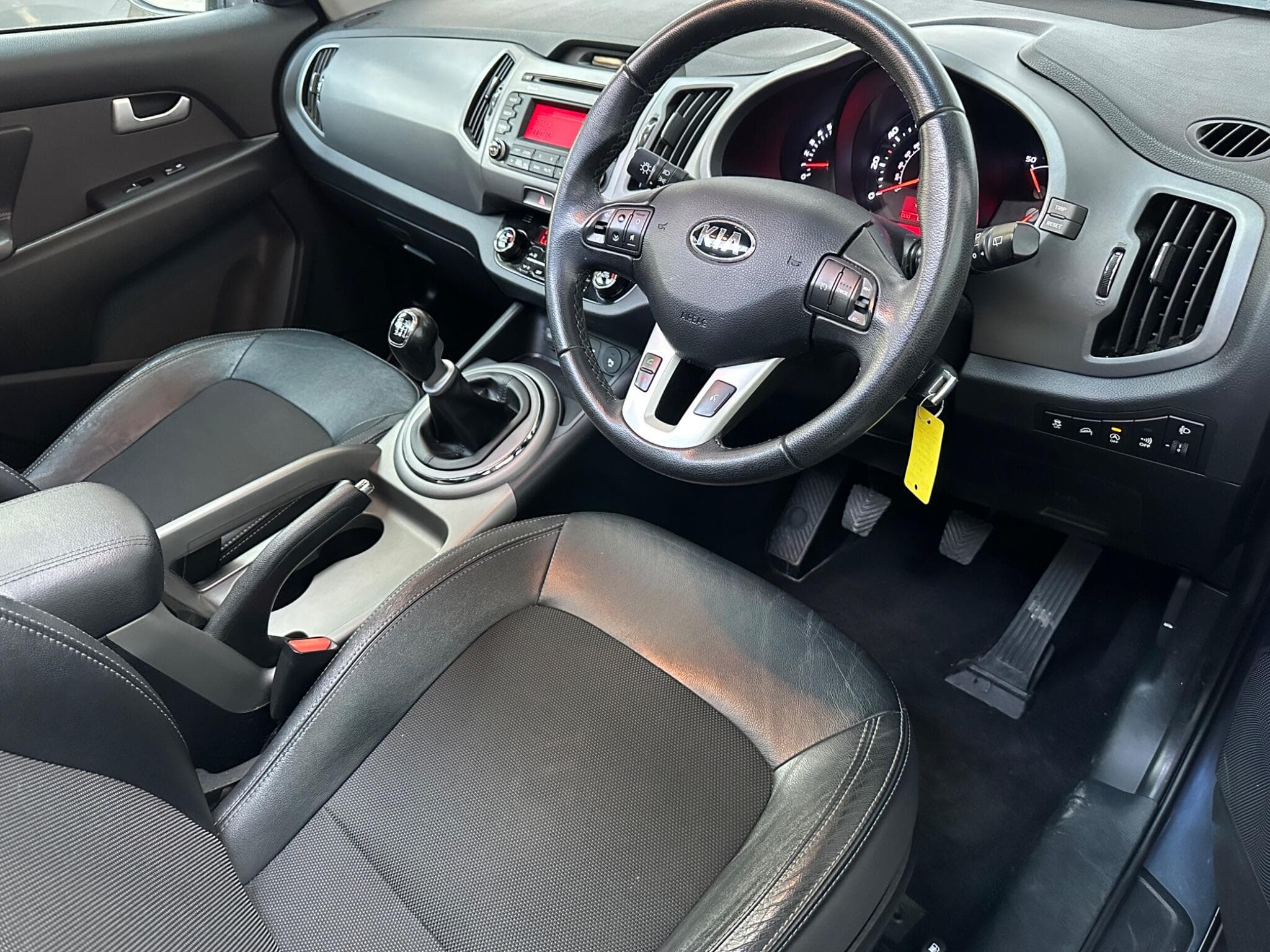 2016 Kia Sportage - Thumbnail 4