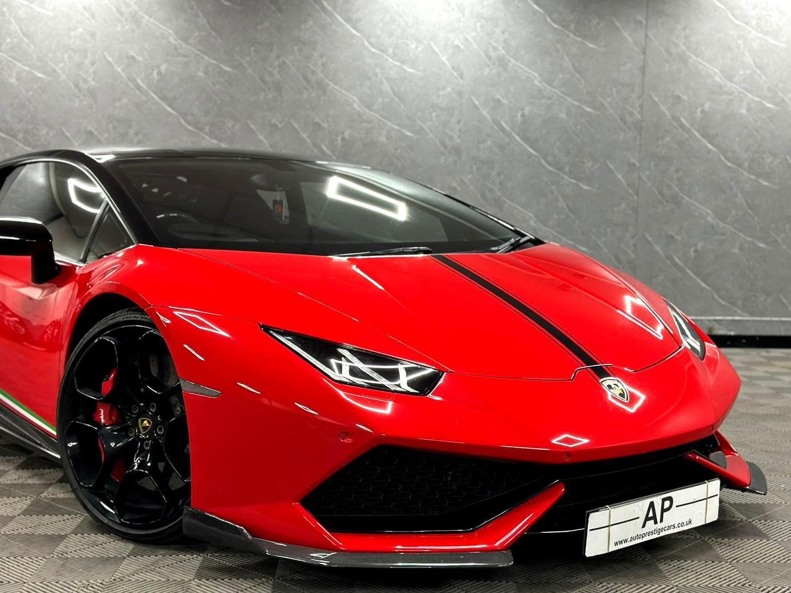 2014 Lamborghini Huracan - Thumbnail 11