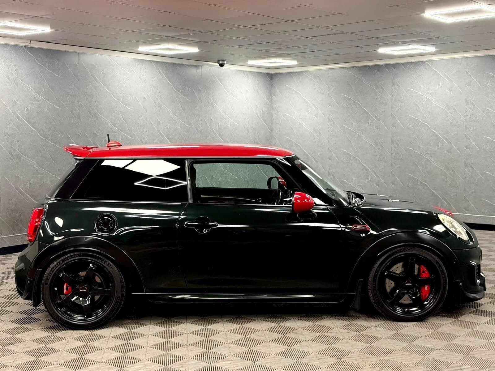 2015 MINI Hatch - Thumbnail 26