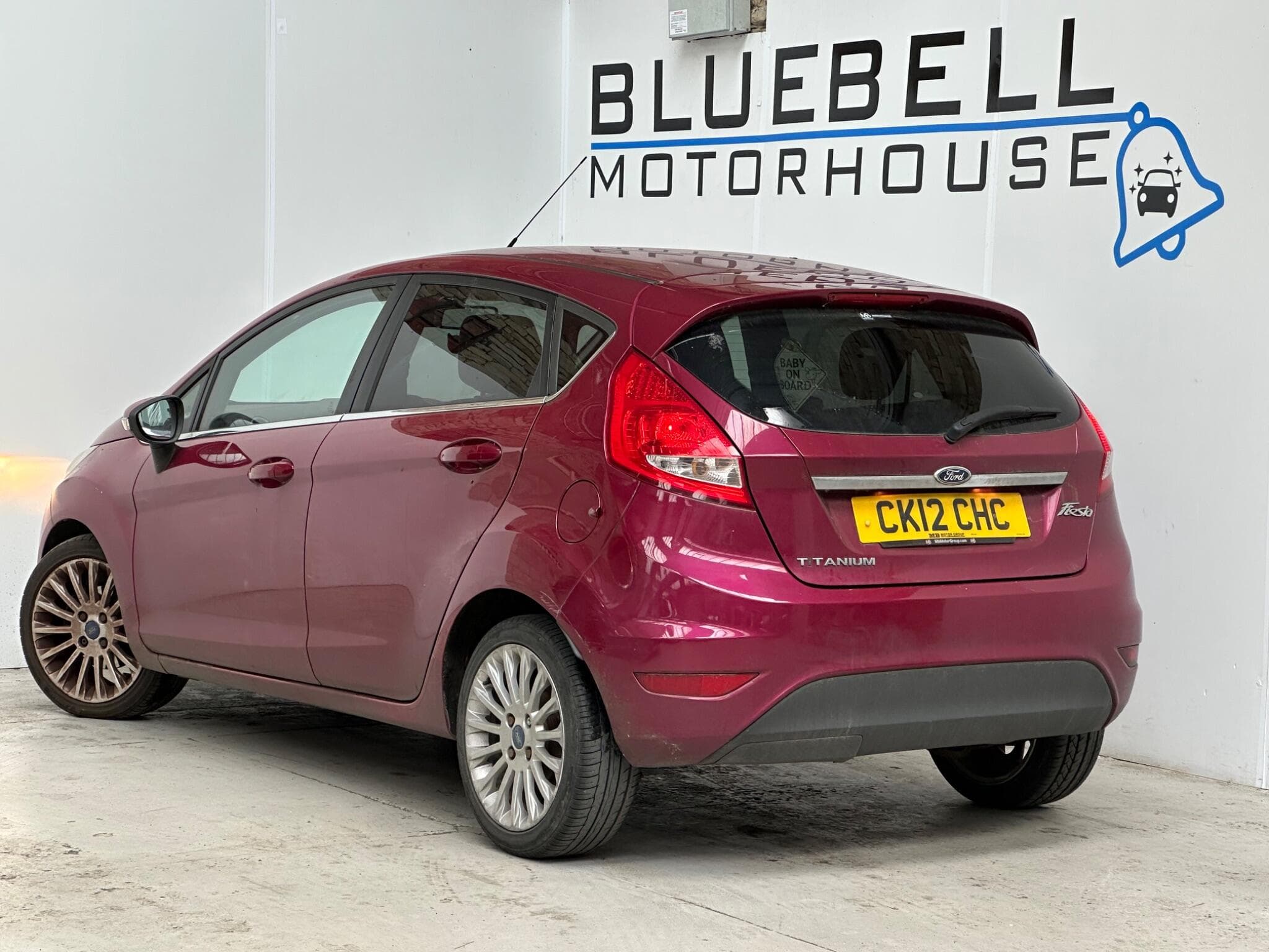 2012 Ford Fiesta - Thumbnail 4