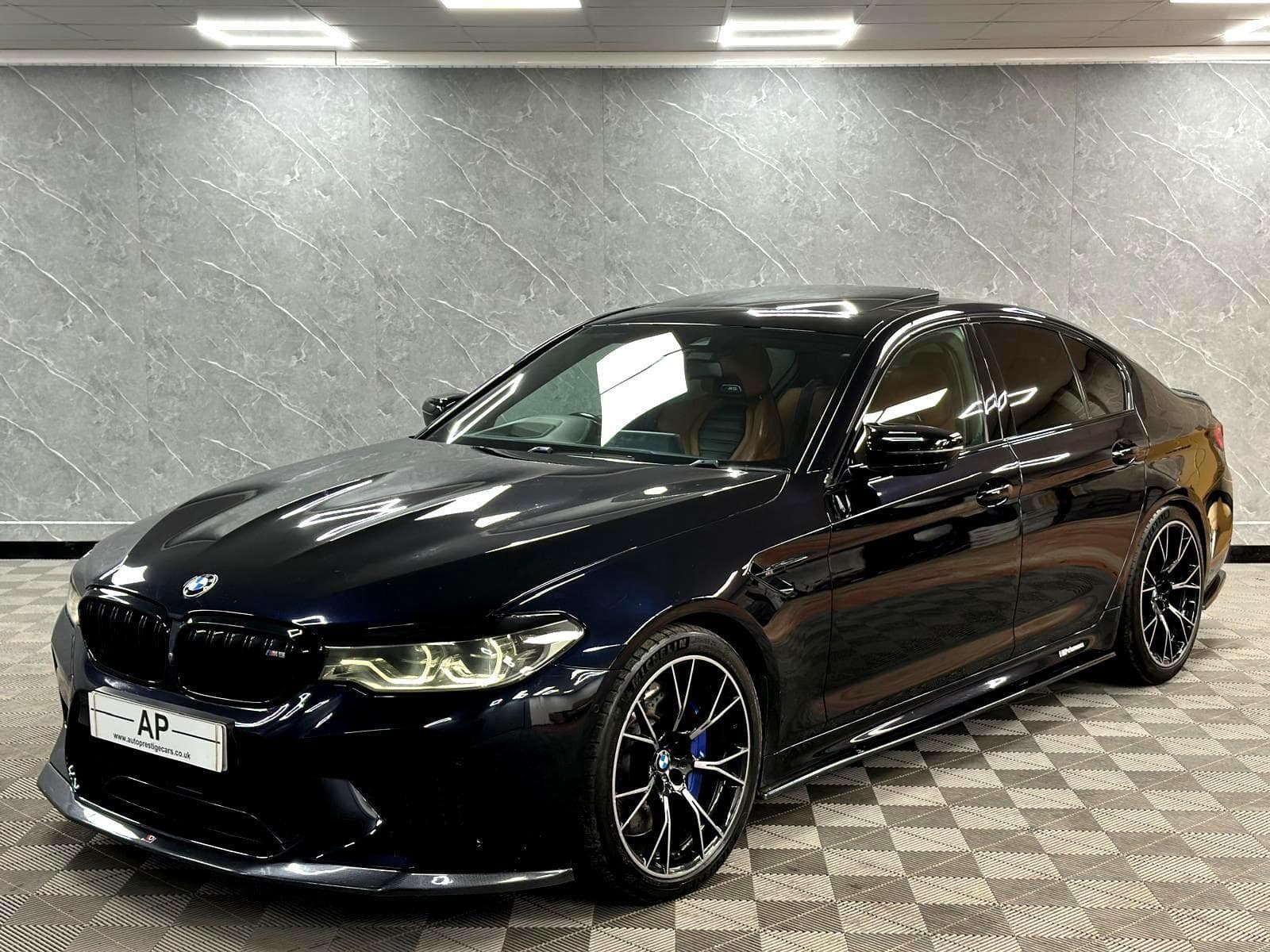 2019 BMW M5 - Thumbnail 32
