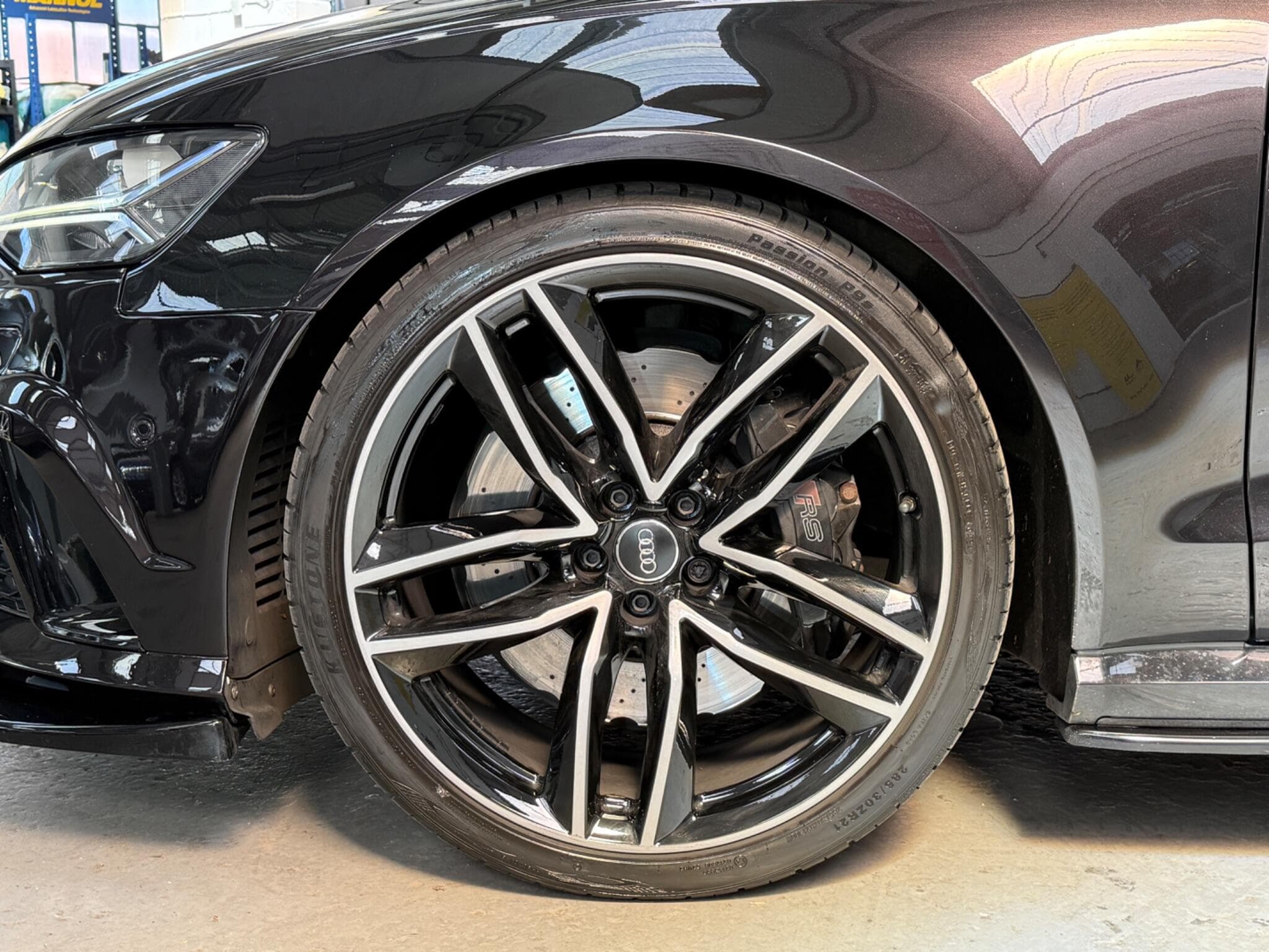 2017 Audi RS6 Avant - Thumbnail 28