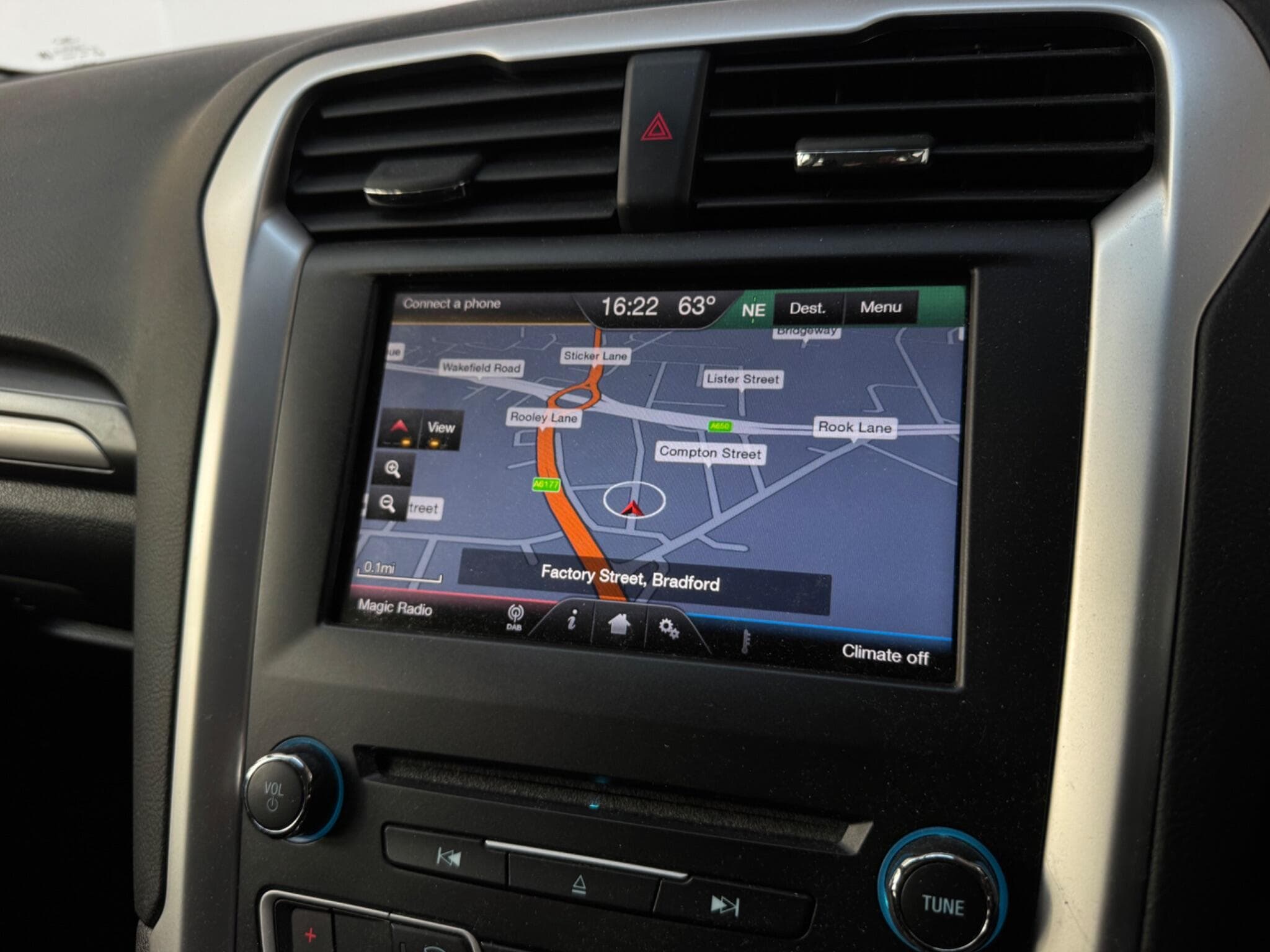 2015 Ford Mondeo - Thumbnail 13