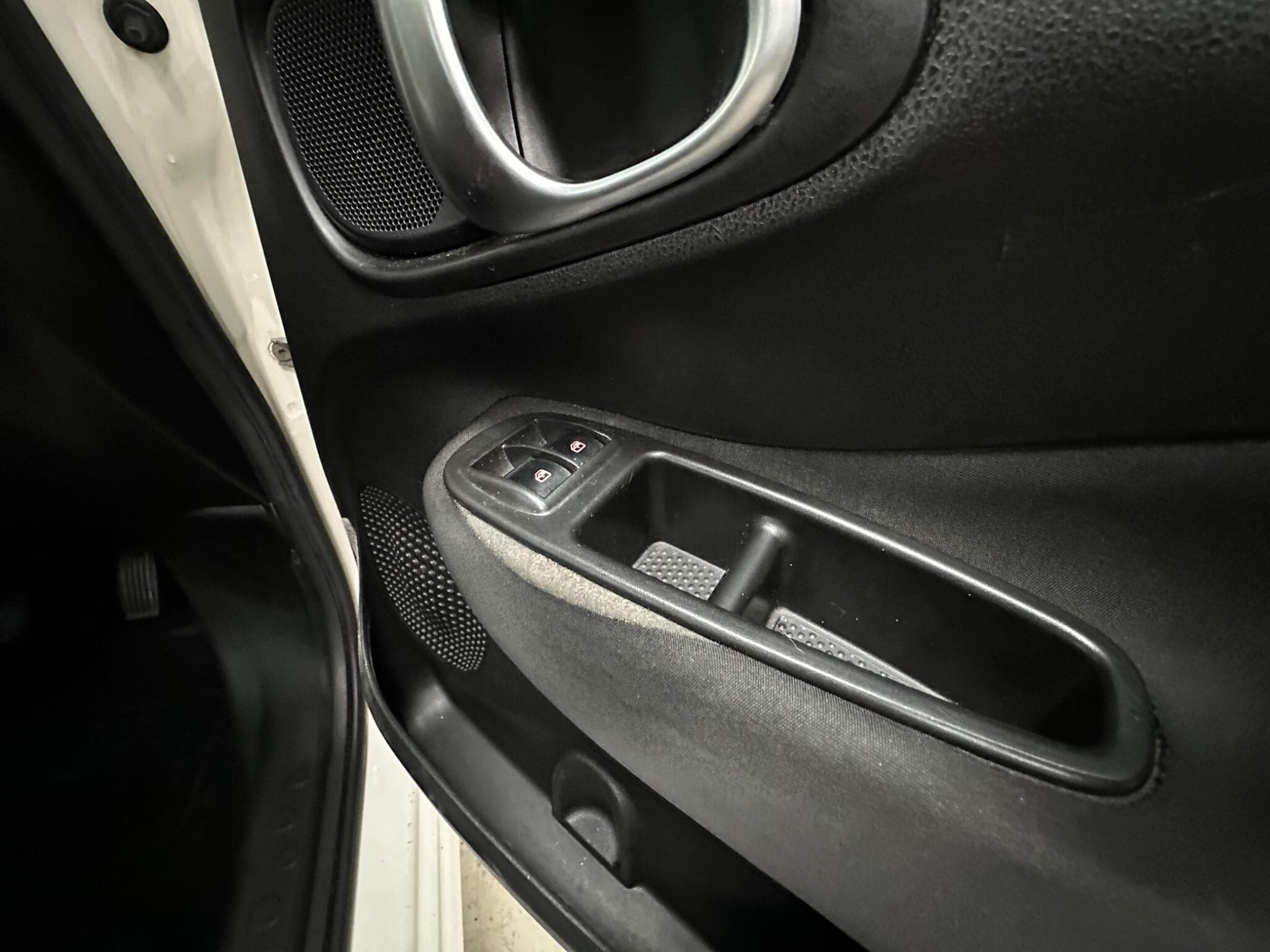 2014 Fiat 500L - Thumbnail 17