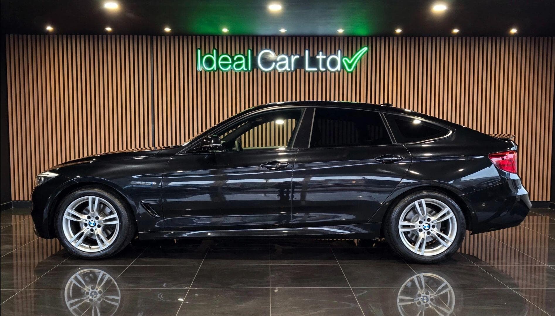 2016 BMW 3 Series Gran Turismo - Image 4