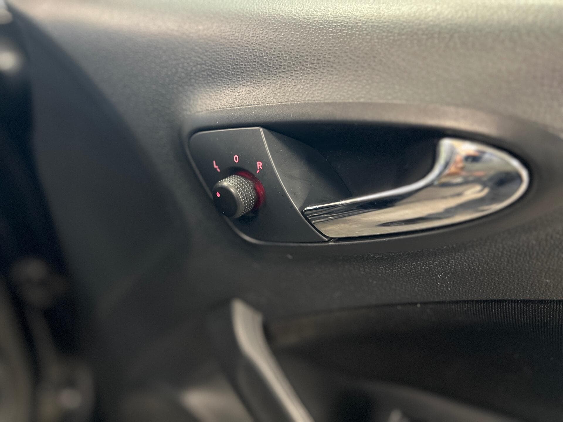 2015 SEAT Ibiza - Thumbnail 19