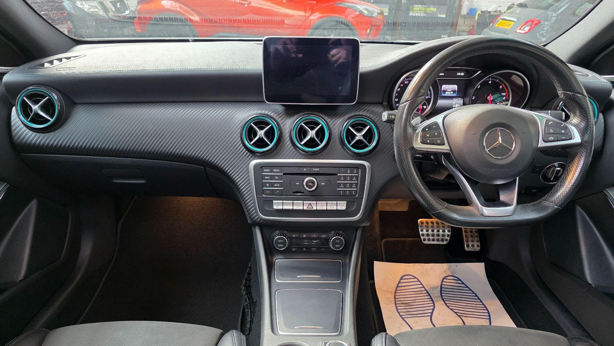 2015 Mercedes-Benz A Class - Thumbnail 9