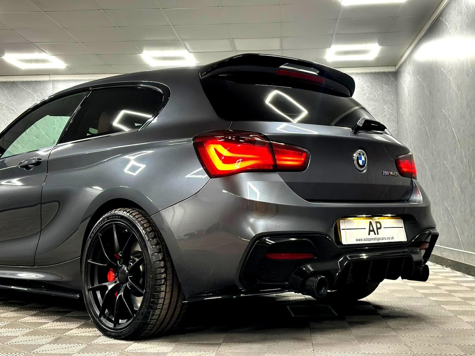 2016 BMW 1 Series - Thumbnail 18