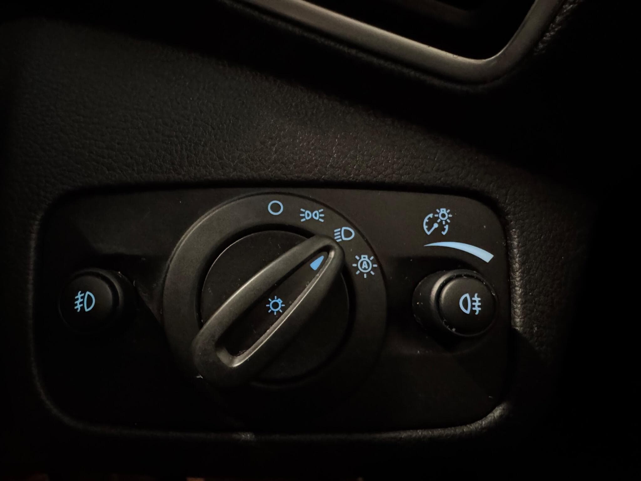 2013 Ford Kuga - Thumbnail 24