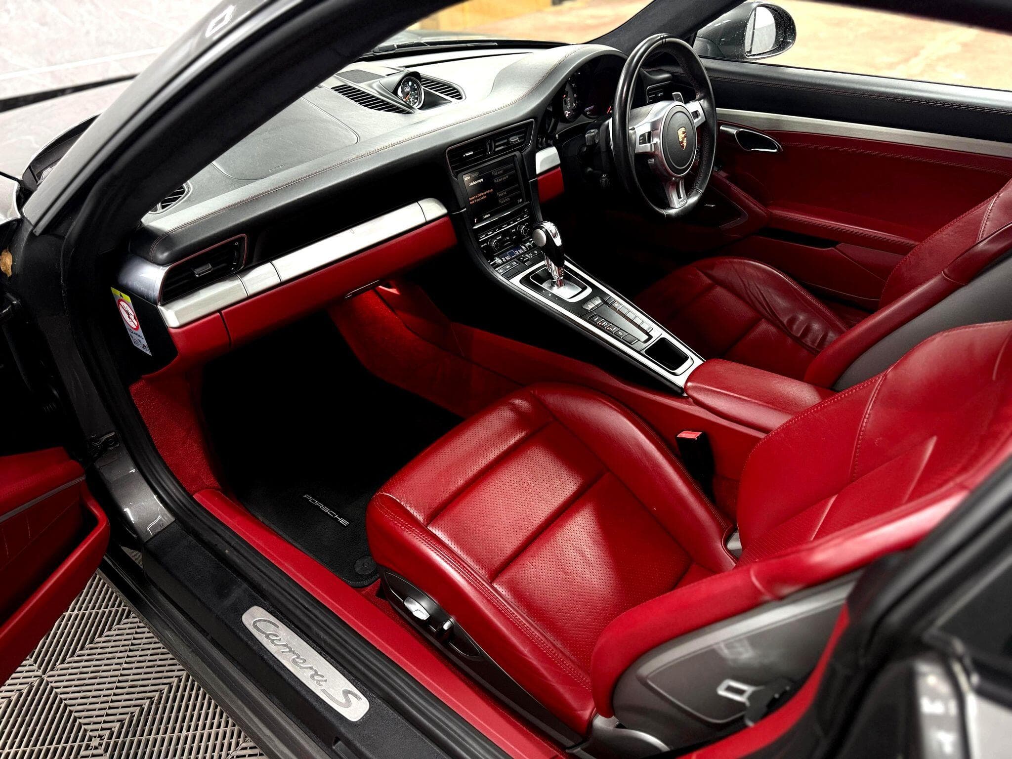 2015 Porsche 911 - Thumbnail 63