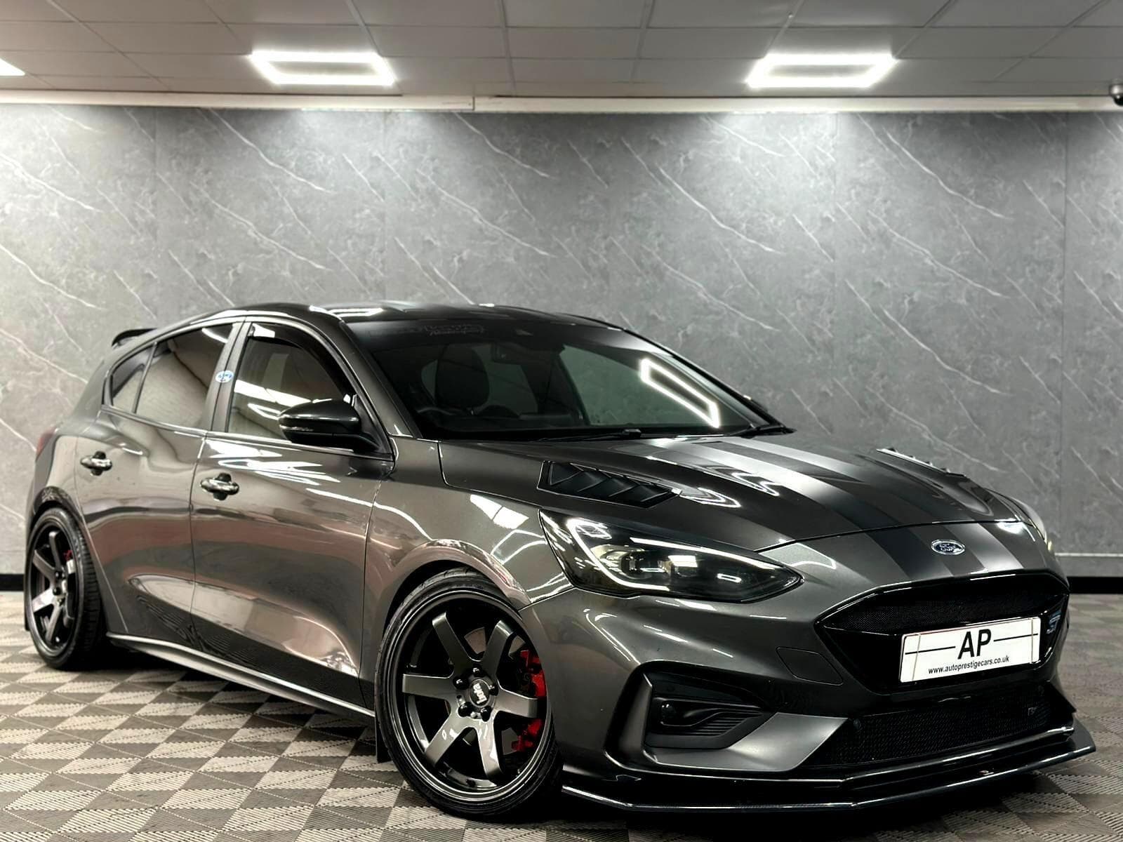 2020 Ford Focus - Thumbnail 19