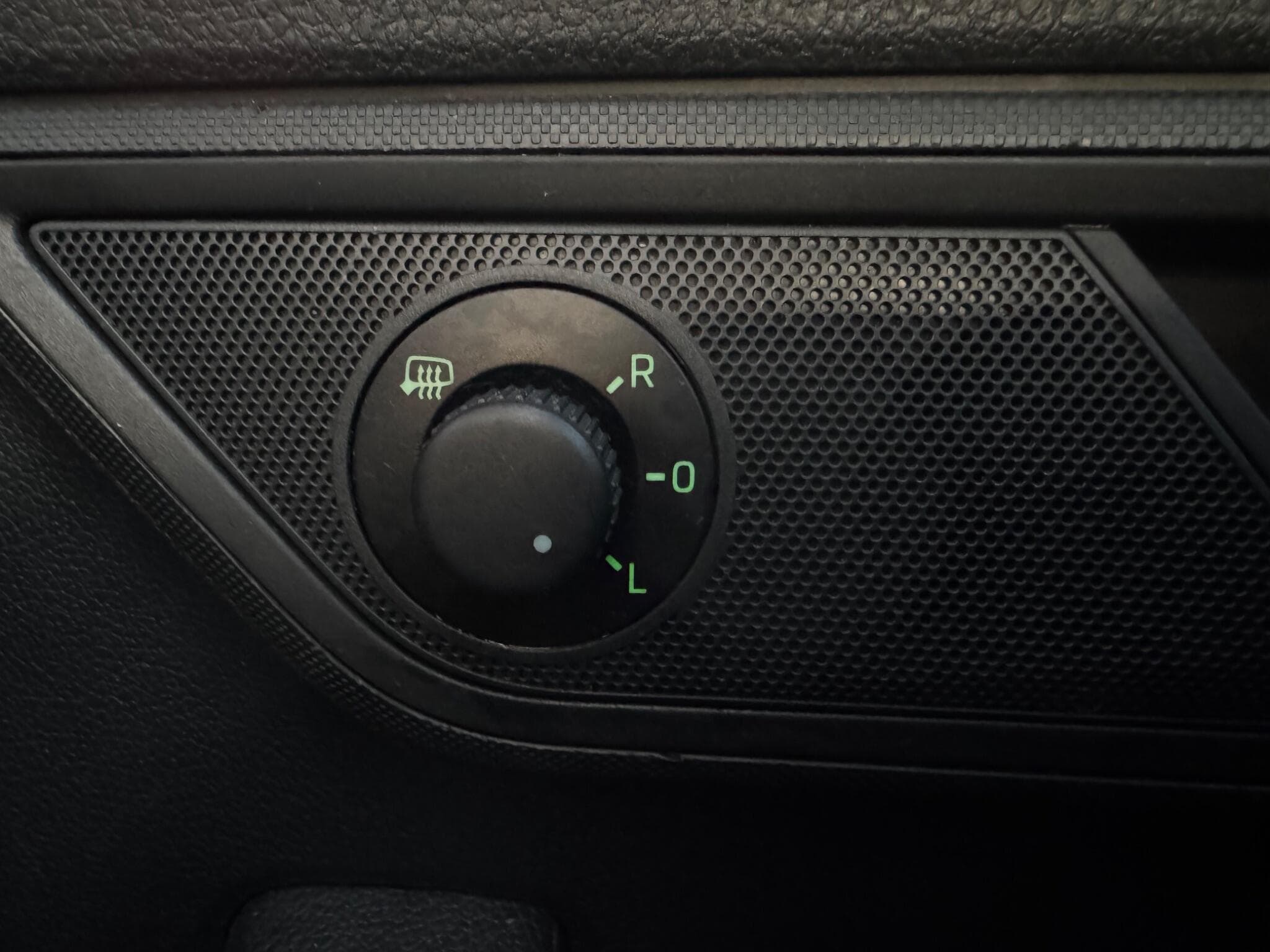 2018 Skoda Fabia - Thumbnail 25