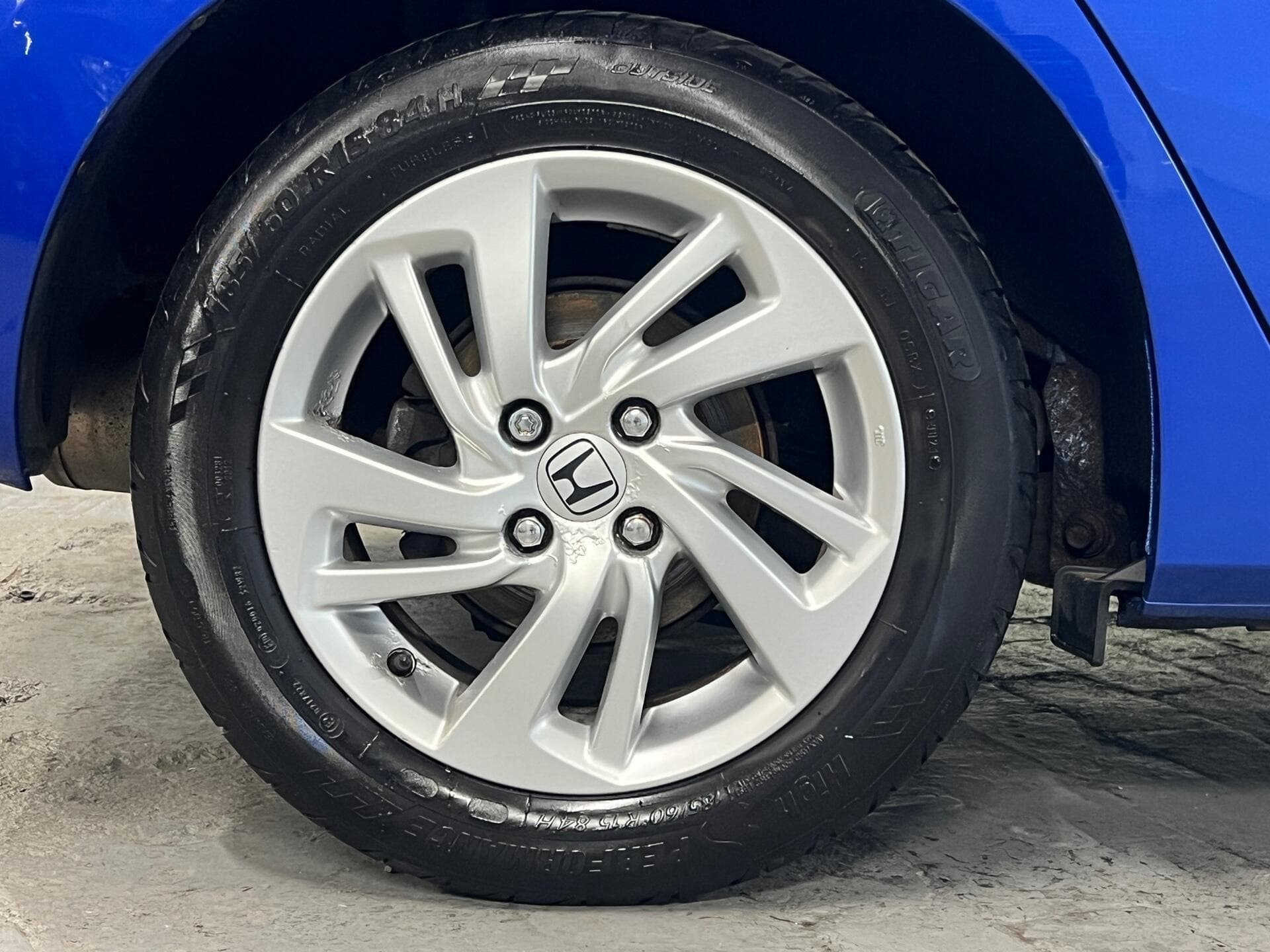 2016 Honda Jazz - Thumbnail 21