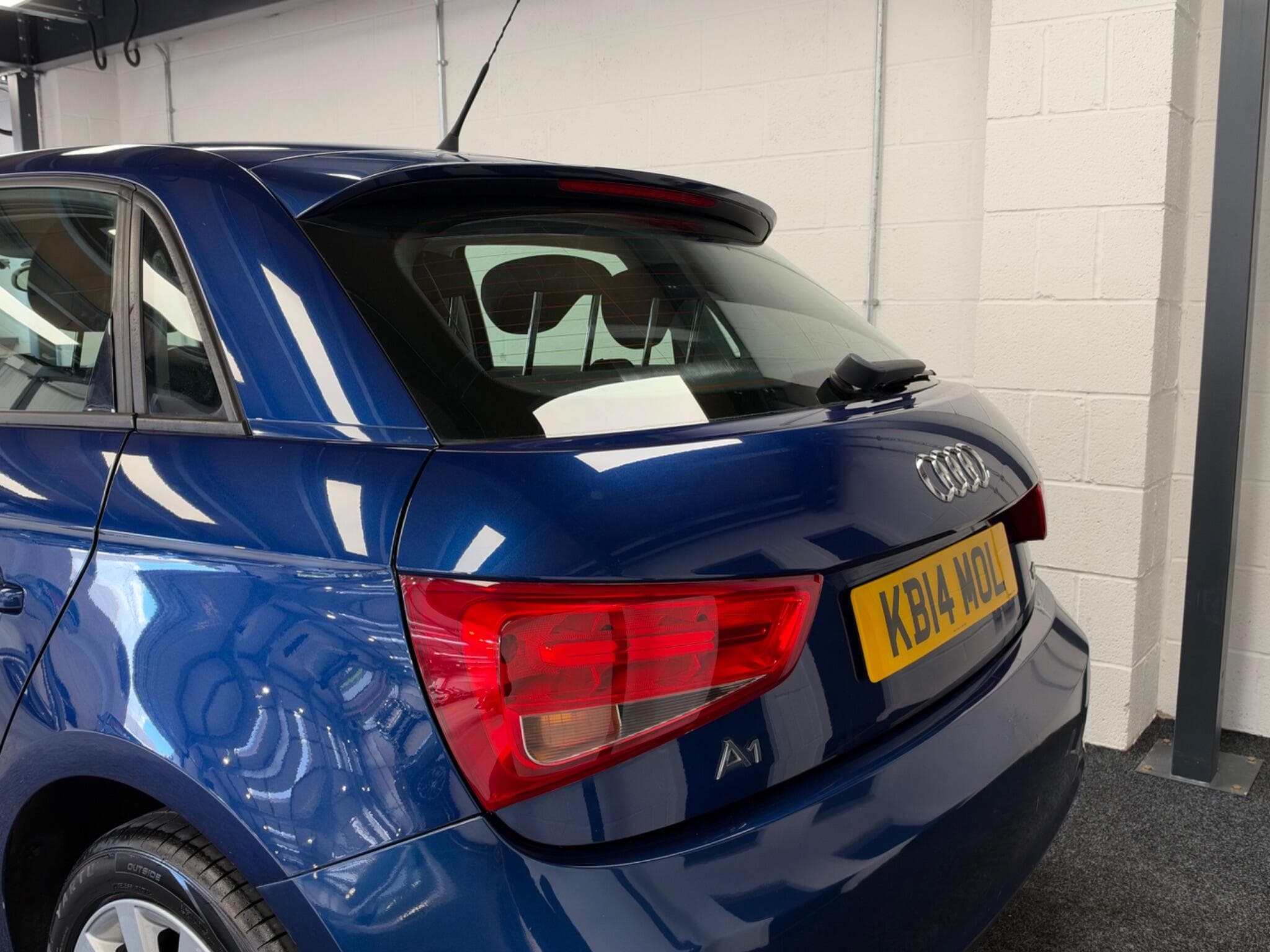 2014 Audi A1 - Thumbnail 4