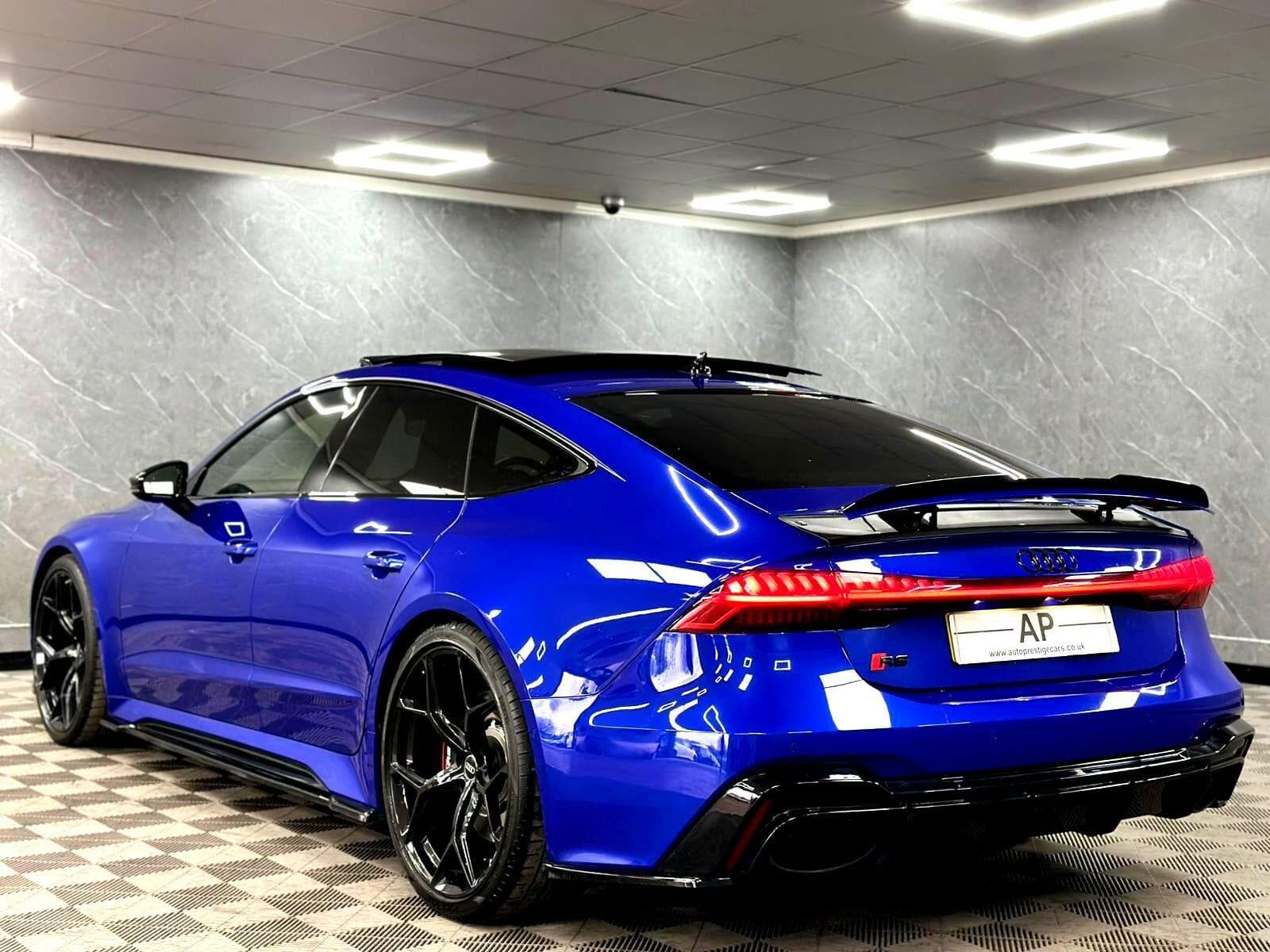 2022 Audi RS7 - Thumbnail 32