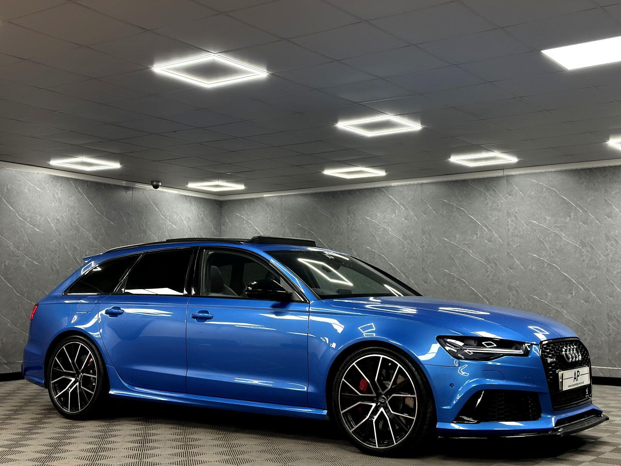 2017 Audi RS6 Avant - Thumbnail 12