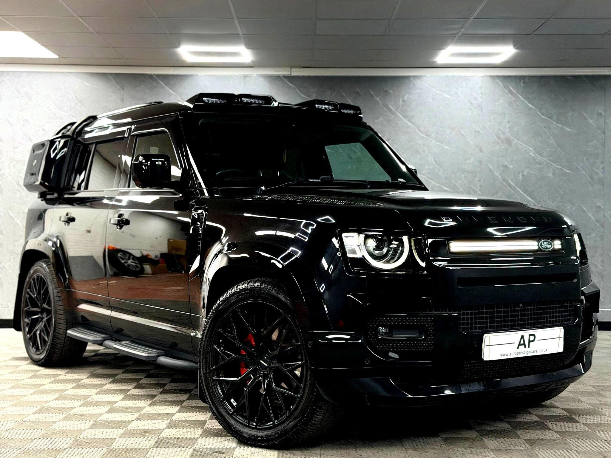 2024 Land Rover Defender 110 - Image 2